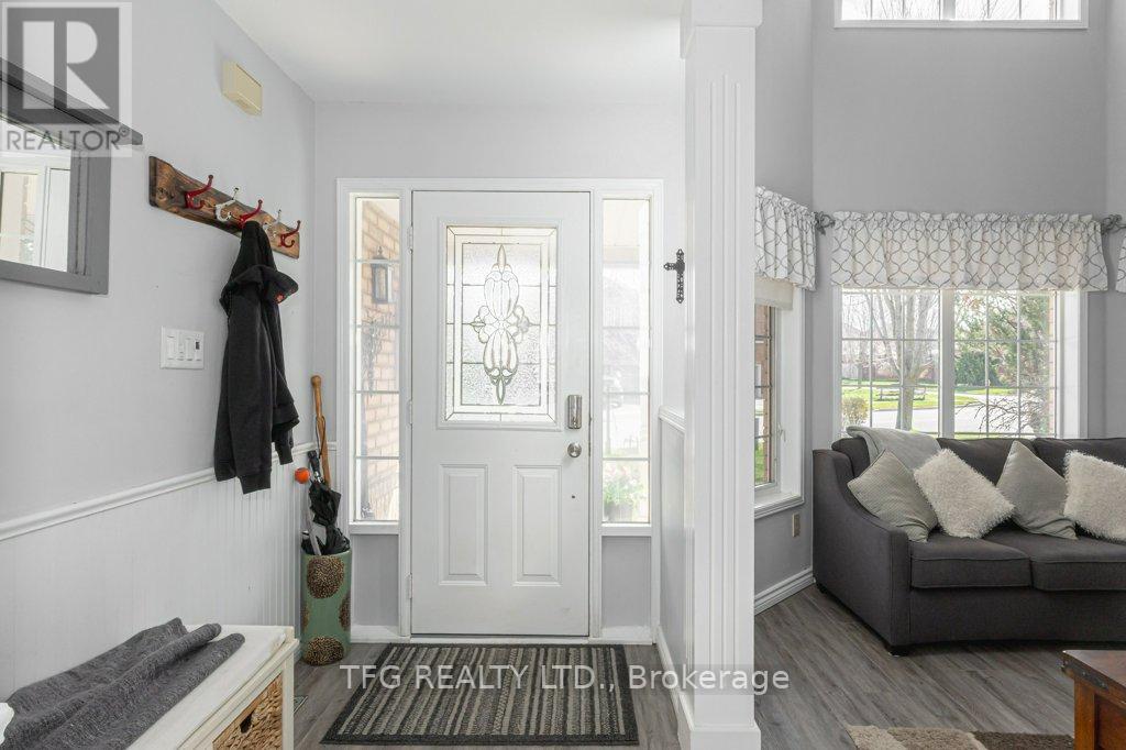 Property at 56 PERRYVIEW DRIVE image 3