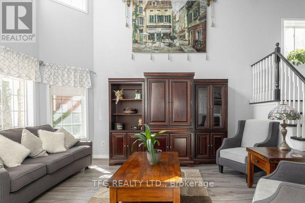 Property at 56 PERRYVIEW DRIVE image 5