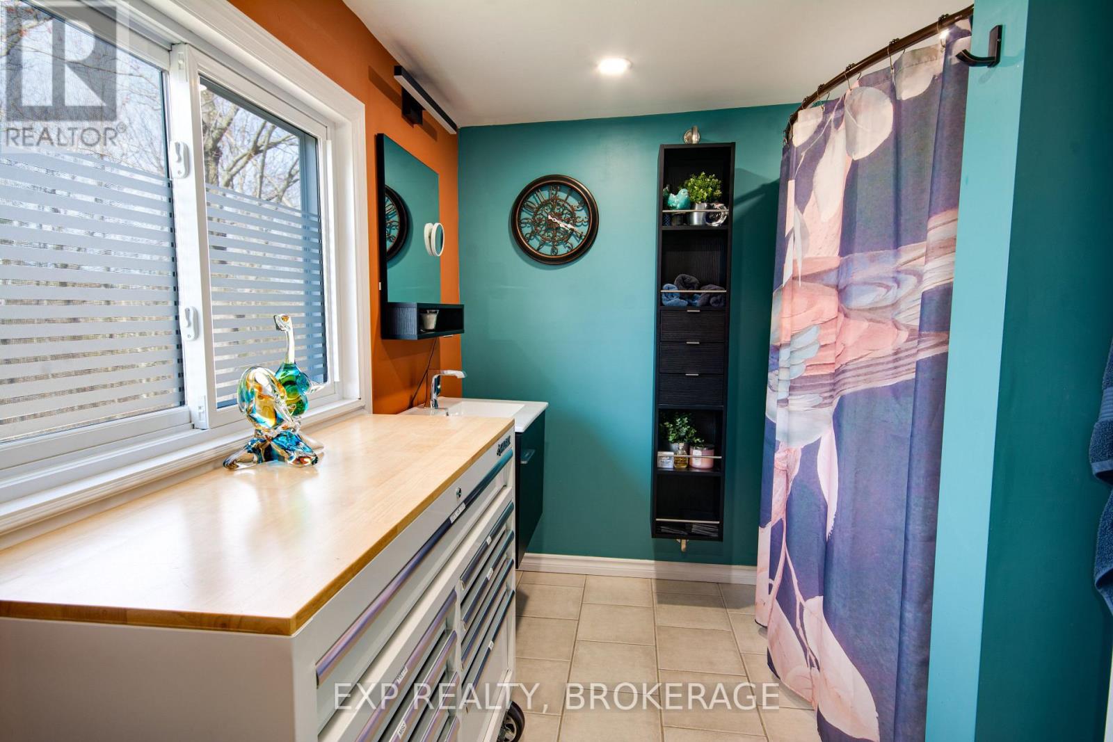 2624 Green Bay Road, South Frontenac, Ontario  K0H 2V0 - Photo 21 - X12119200