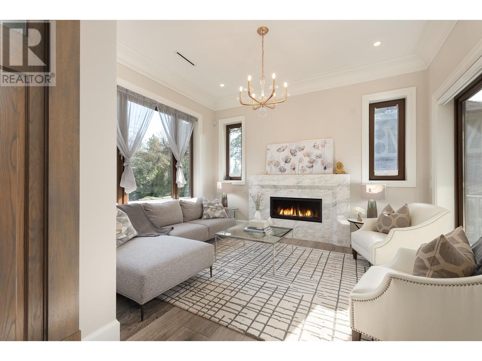 Property at 5637 LABURNUM STREET image 3