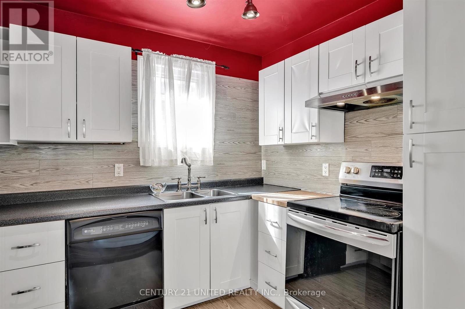 719 Mountain Ash Road, Peterborough South, Ontario  K9J 8K1 - Photo 15 - X12119075