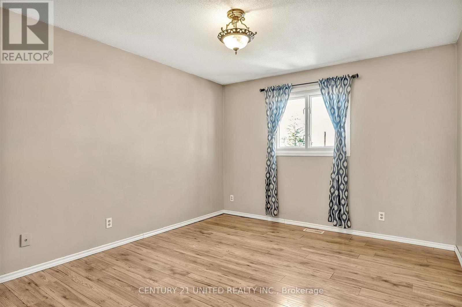719 Mountain Ash Road, Peterborough South, Ontario  K9J 8K1 - Photo 20 - X12119075