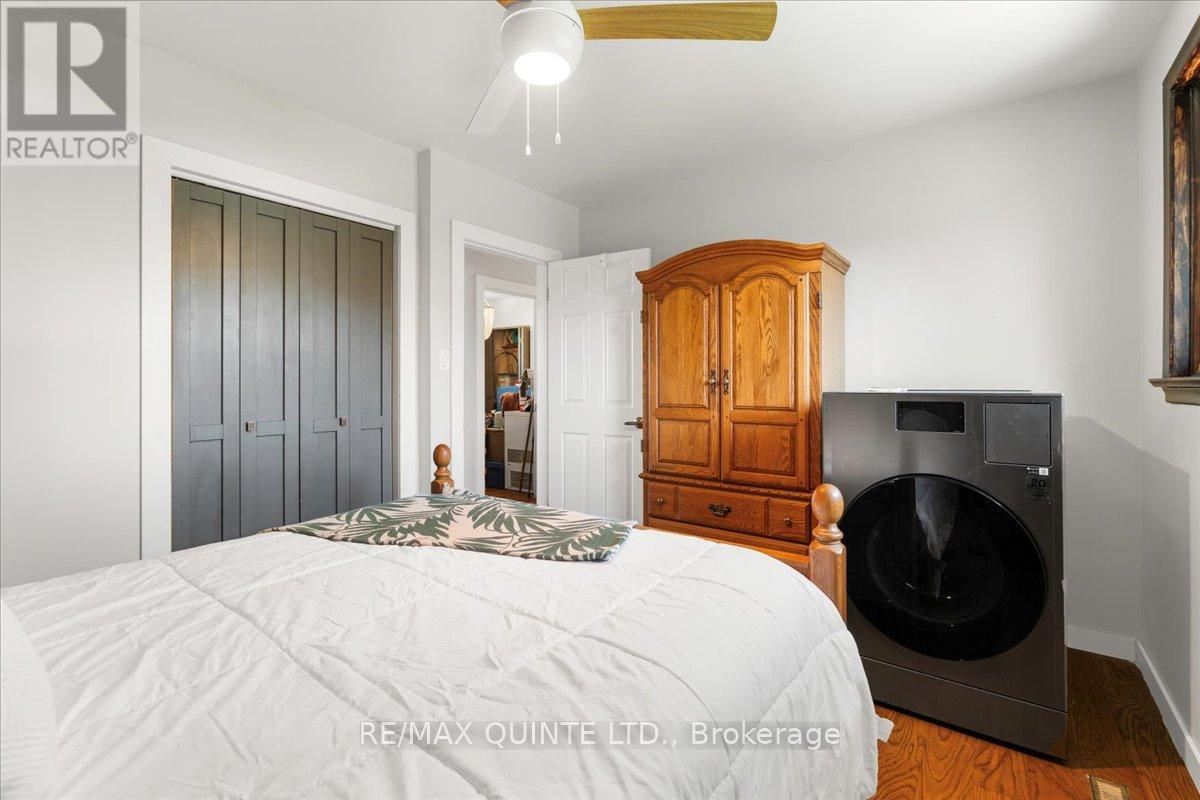 505 Victoria Avenue, Belleville (Belleville Ward), Ontario  K8N 2G4 - Photo 24 - X12119106