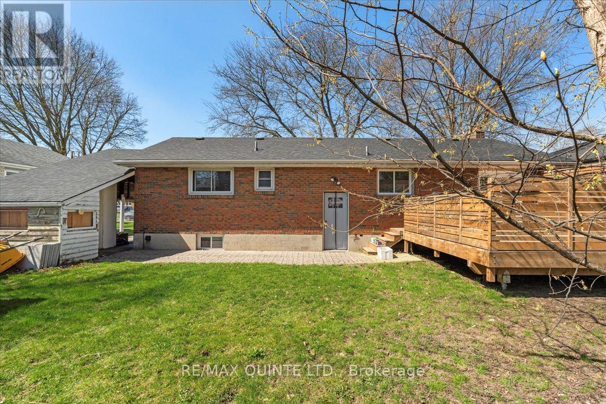 505 Victoria Avenue, Belleville (Belleville Ward), Ontario  K8N 2G4 - Photo 39 - X12119106