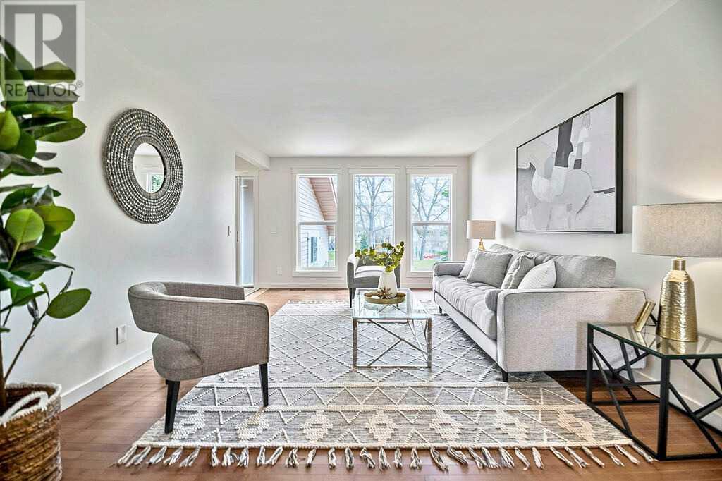 47 Scenic Green Nw, Calgary, Alberta  T3L 1A1 - Photo 7 - A2213318