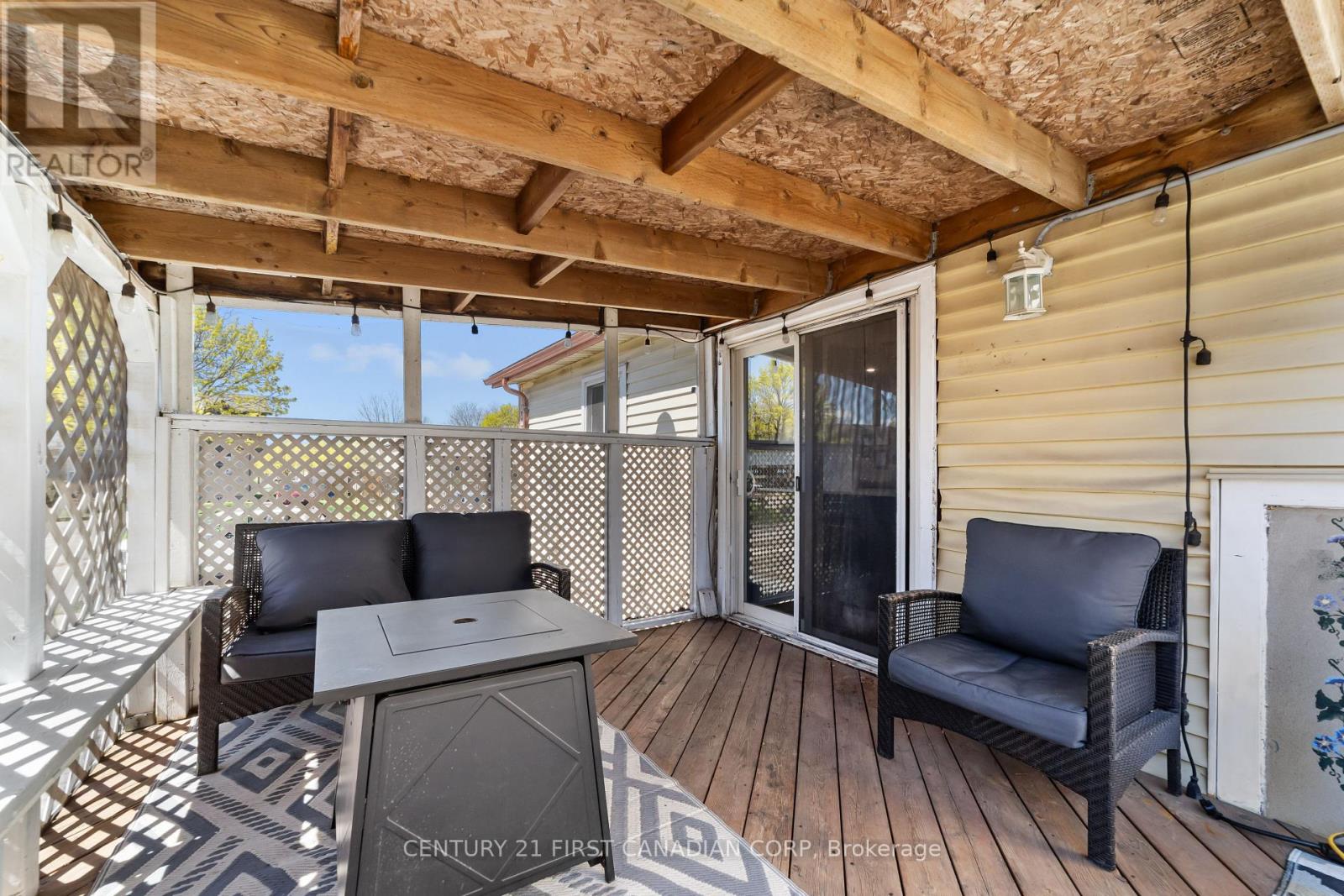 67 Adswood Road, London South (South Y), Ontario  N6E 2W2 - Photo 12 - X12119155