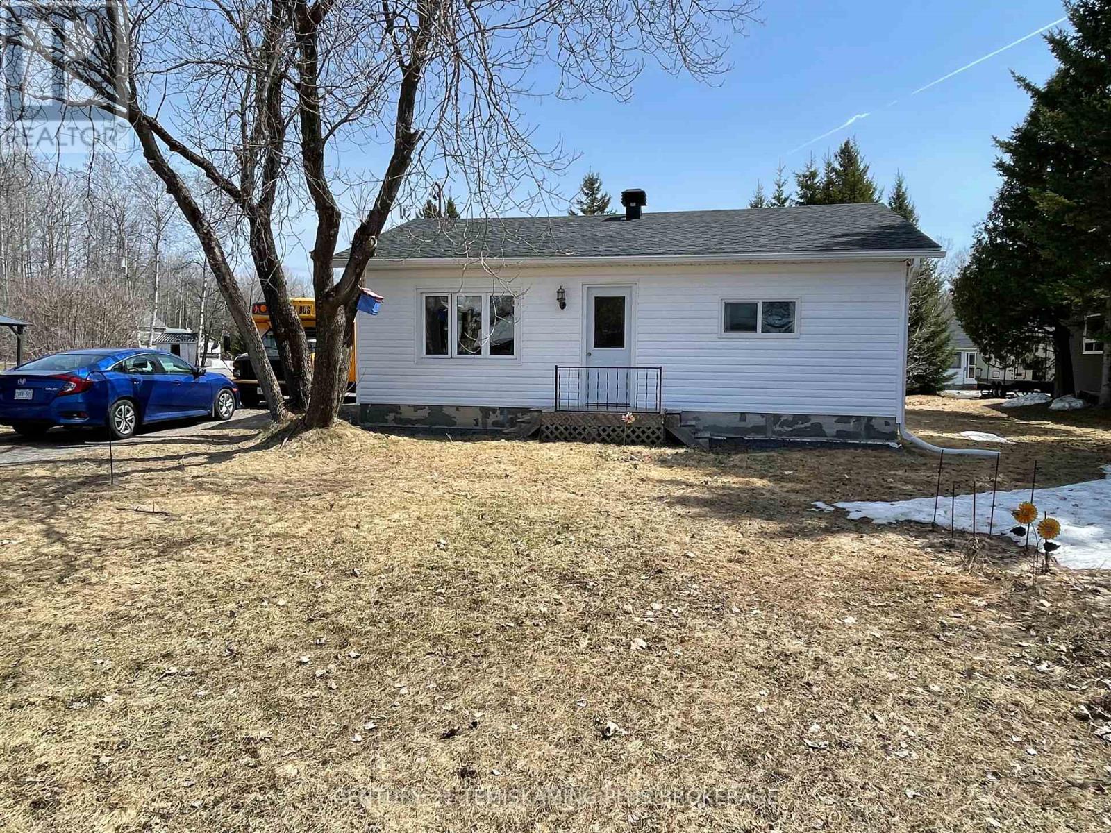62 Empire Street, Latchford, Ontario  P0J 1N0 - Photo 1 - T12119056