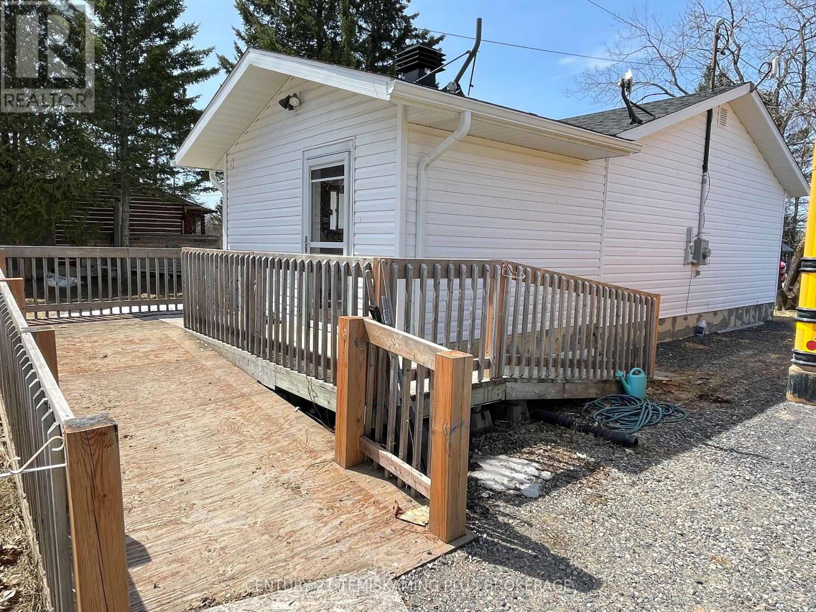 62 Empire Street, Latchford, Ontario  P0J 1N0 - Photo 5 - T12119056
