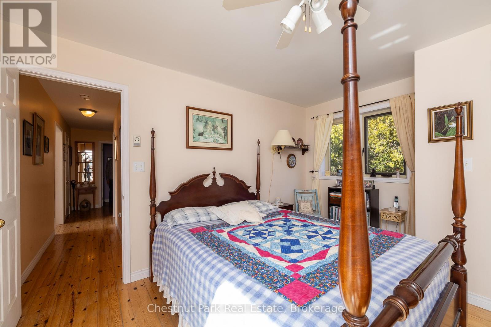 39 Hatt Street, Northern Bruce Peninsula, Ontario  N0H 2R0 - Photo 24 - X12033523
