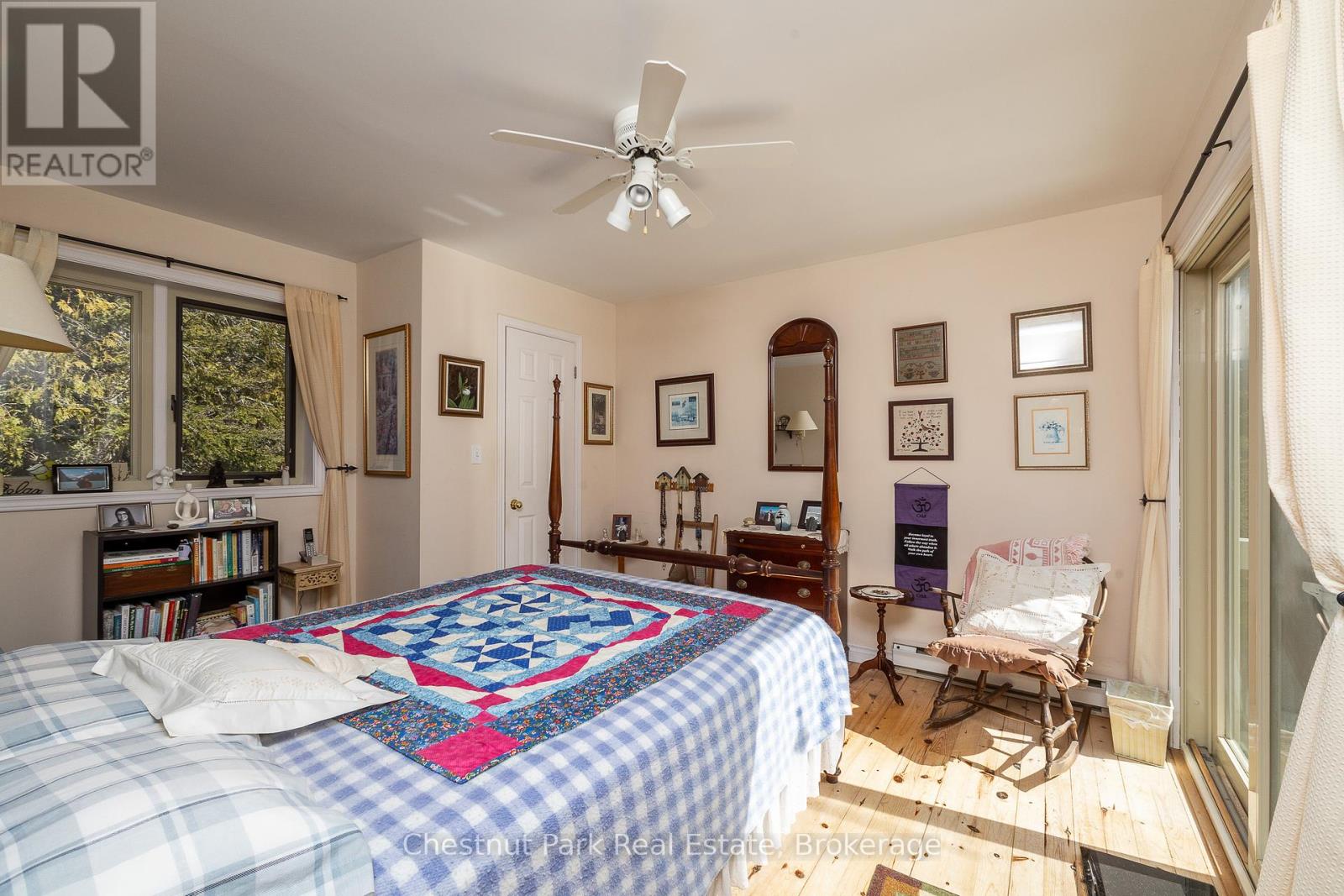 39 Hatt Street, Northern Bruce Peninsula, Ontario  N0H 2R0 - Photo 25 - X12033523