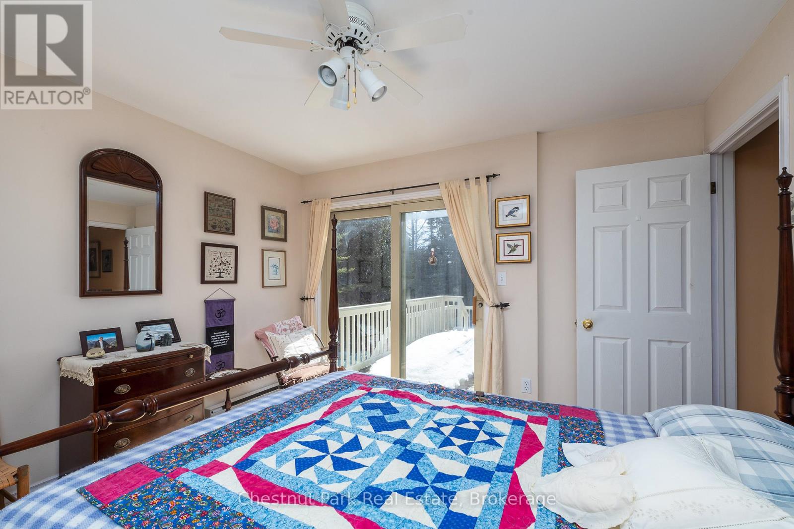 39 Hatt Street, Northern Bruce Peninsula, Ontario  N0H 2R0 - Photo 23 - X12033523