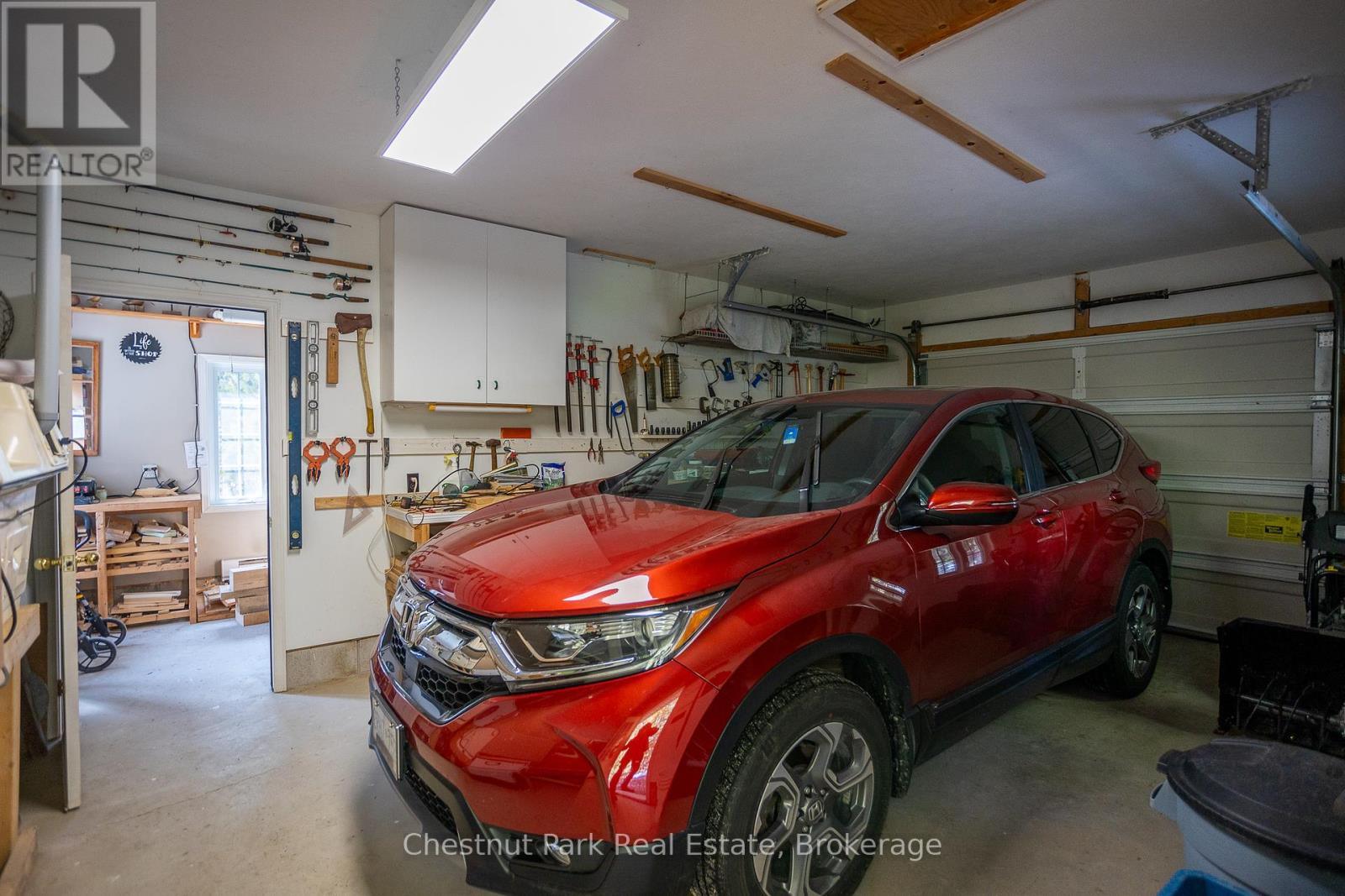 39 Hatt Street, Northern Bruce Peninsula, Ontario  N0H 2R0 - Photo 33 - X12033523