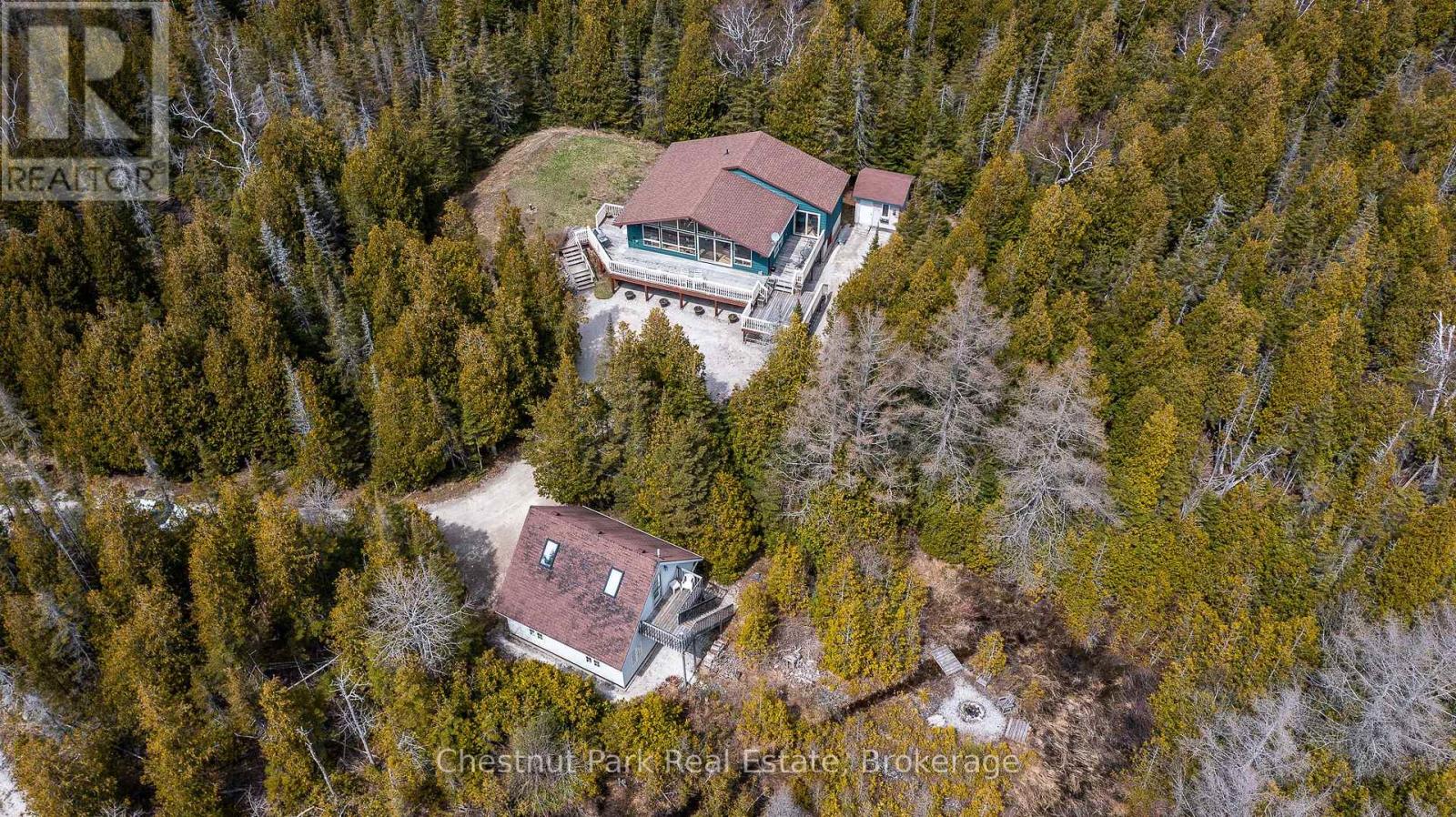 39 Hatt Street, Northern Bruce Peninsula, Ontario  N0H 2R0 - Photo 45 - X12033523