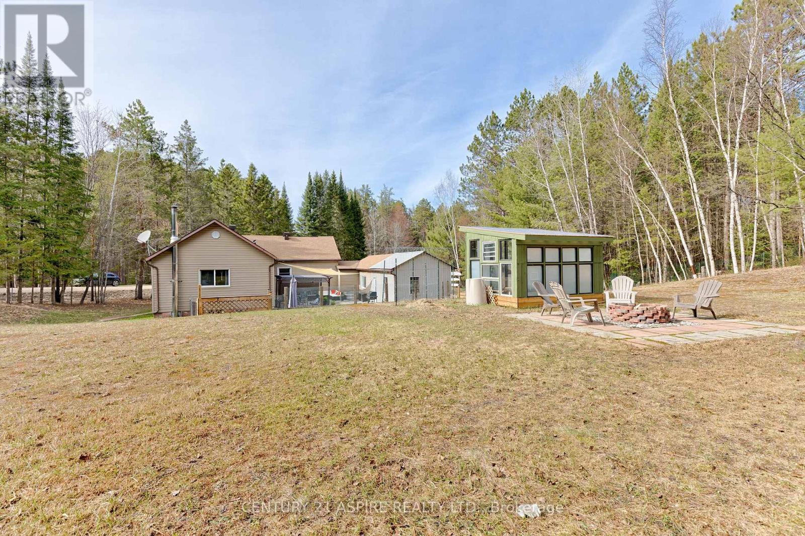 1263 Sand Road, Laurentian Hills, Ontario  K0J 1J0 - Photo 41 - X12119223