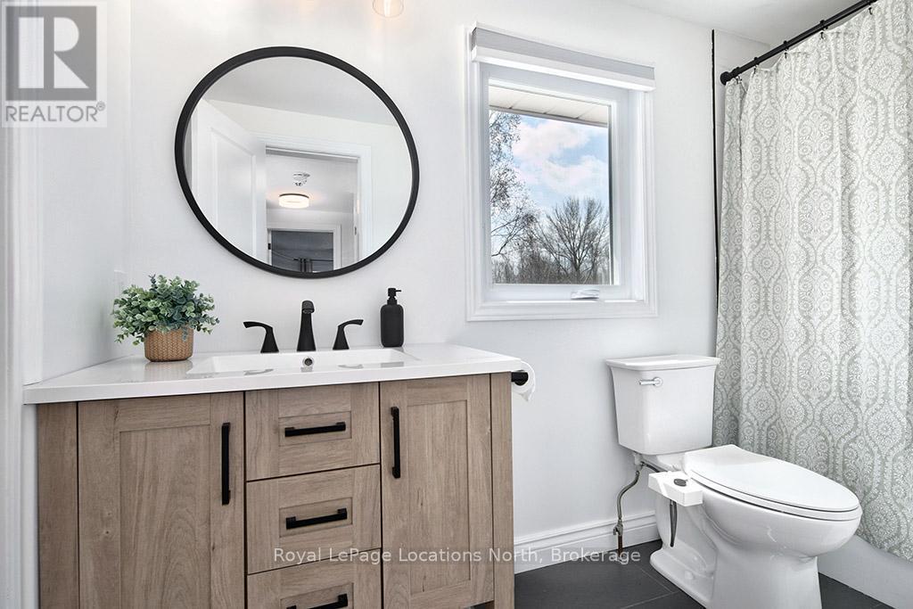52 Dillon Drive, Collingwood, Ontario  L9Y 4S5 - Photo 17 - S12119082