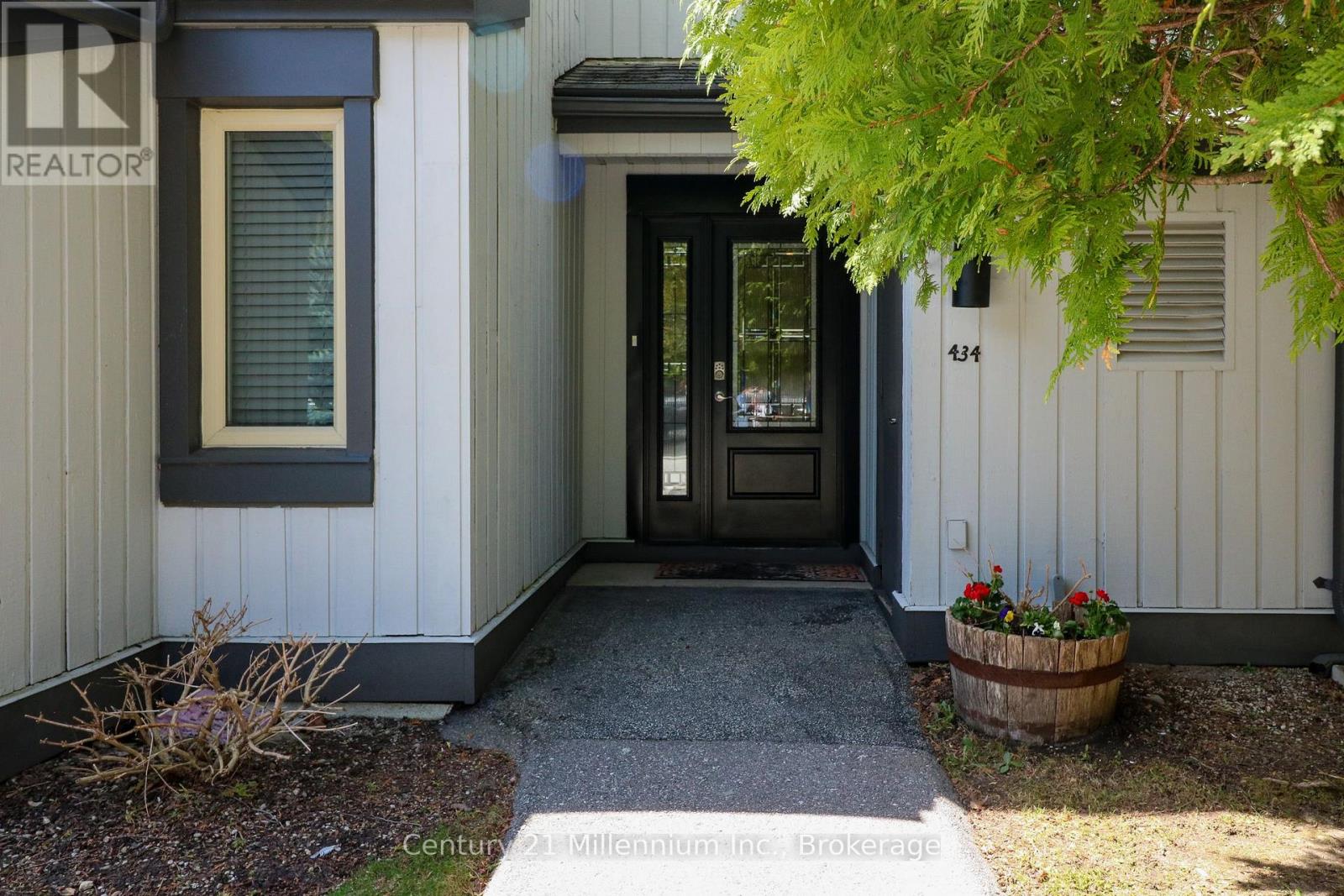 434 Oxbow Crescent, Collingwood, Ontario  L9Y 5B4 - Photo 2 - S12119211