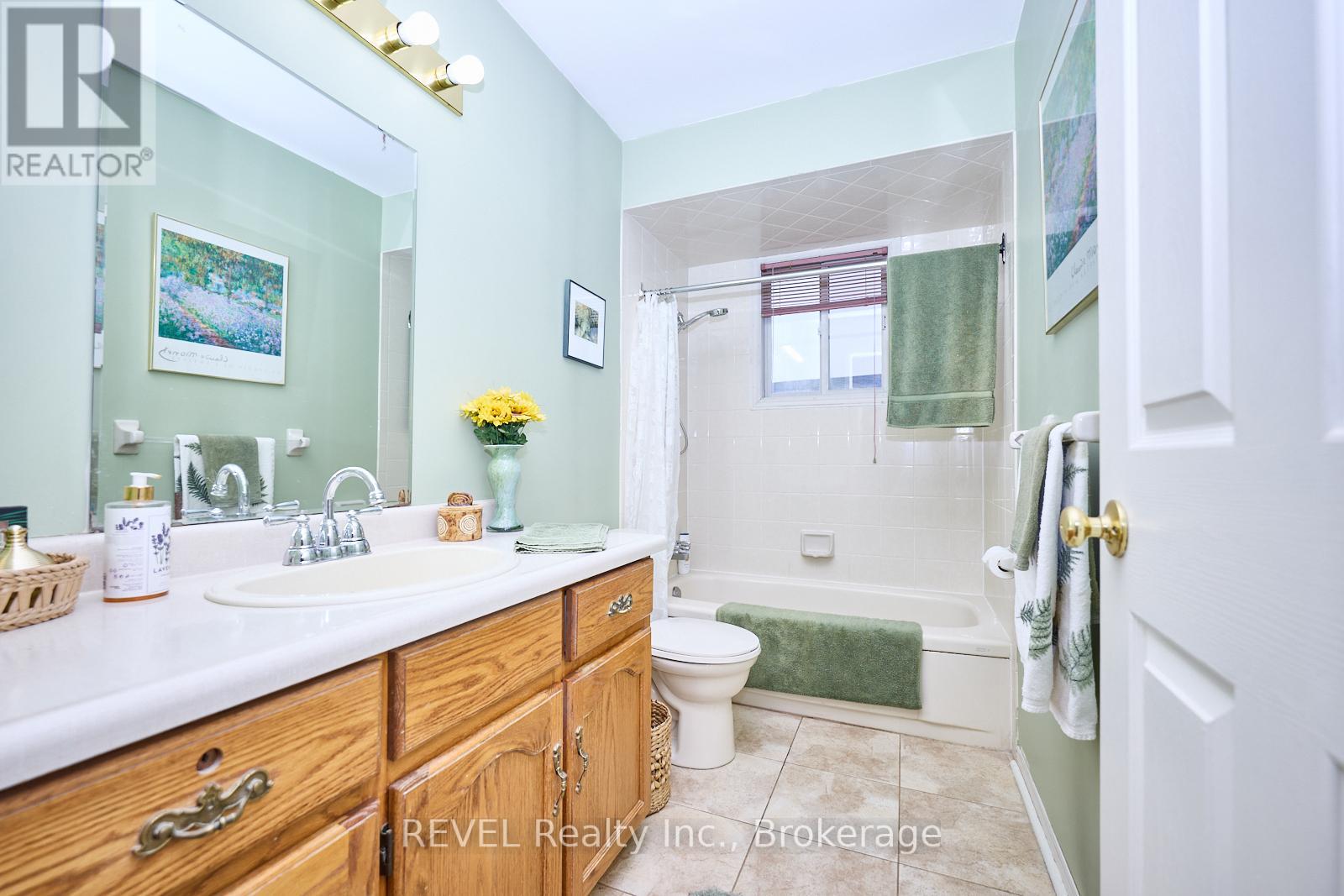 7395 Alex Avenue, Niagara Falls, Ontario  L2G 7V1 - Photo 16 - X12119099