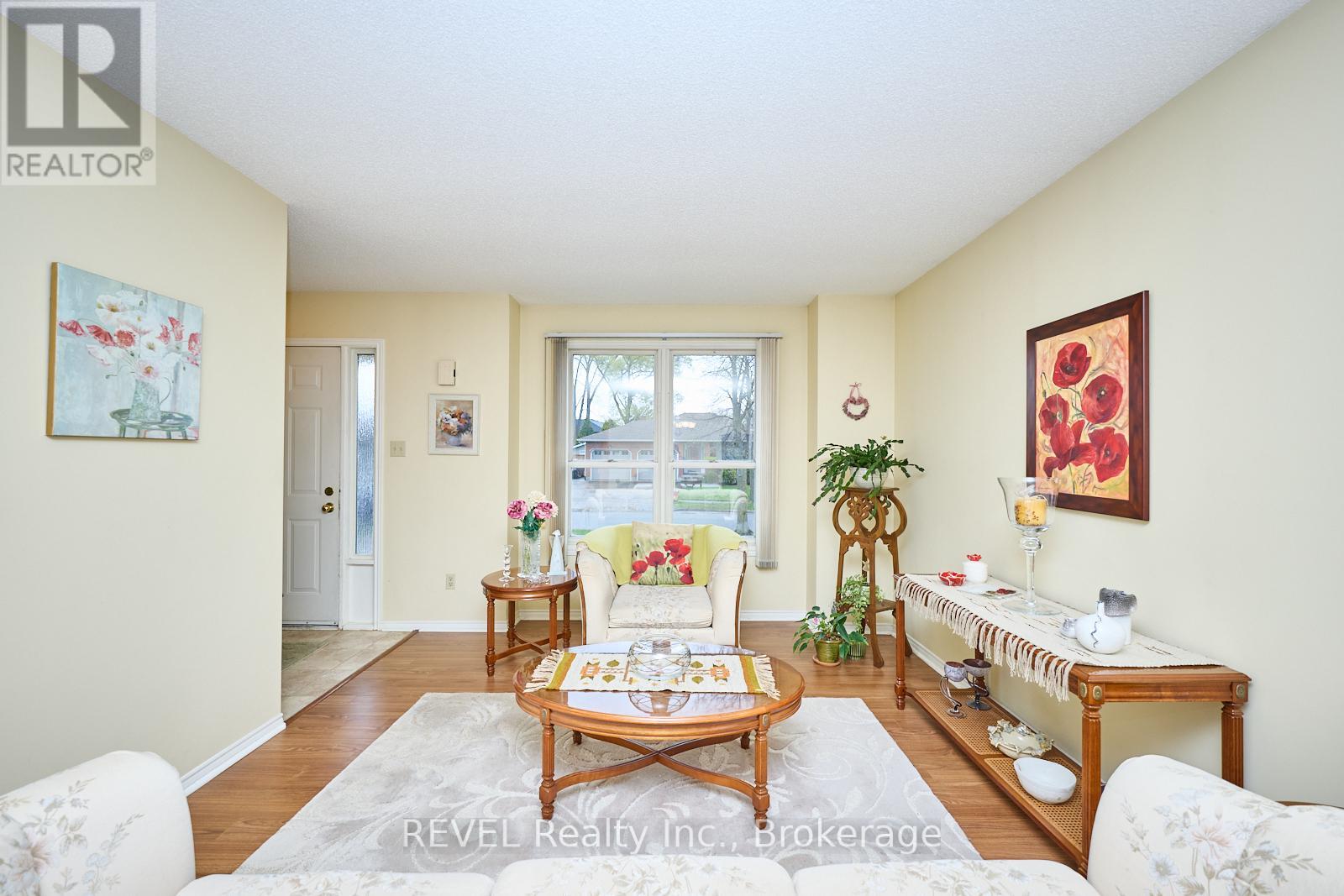 7395 Alex Avenue, Niagara Falls, Ontario  L2G 7V1 - Photo 6 - X12119099