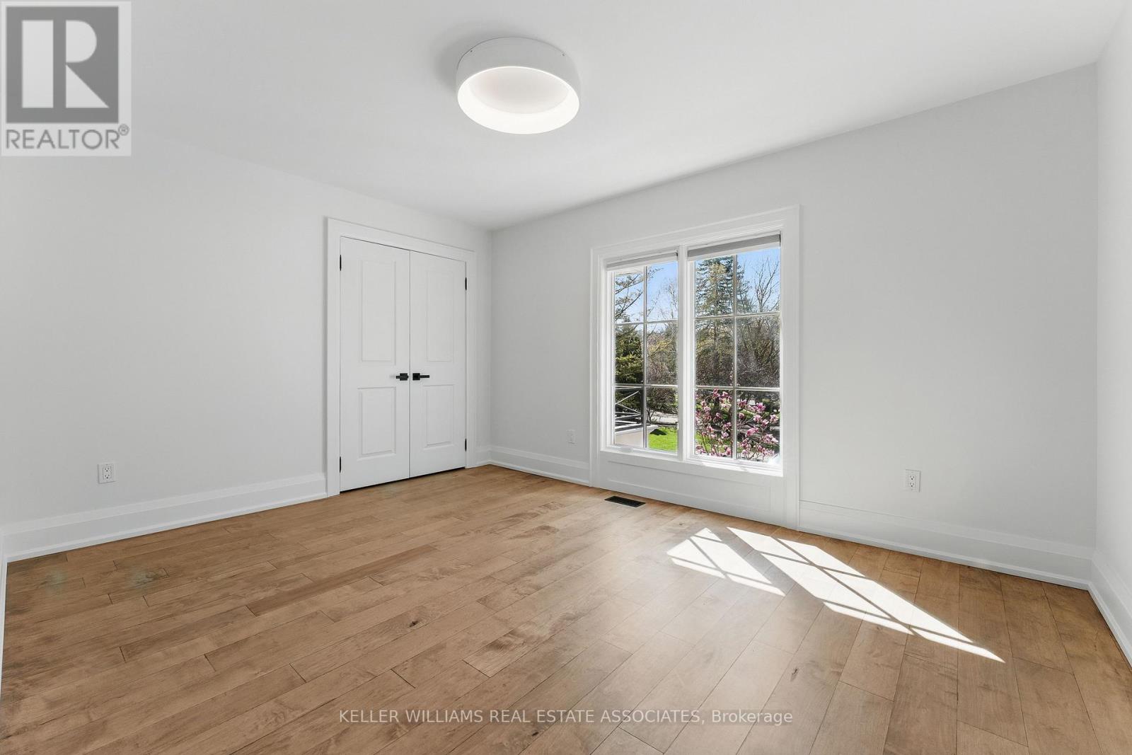 1543 Point-O-Woods Road, Mississauga, Ontario  L5G 2X6 - Photo 28 - W12116967