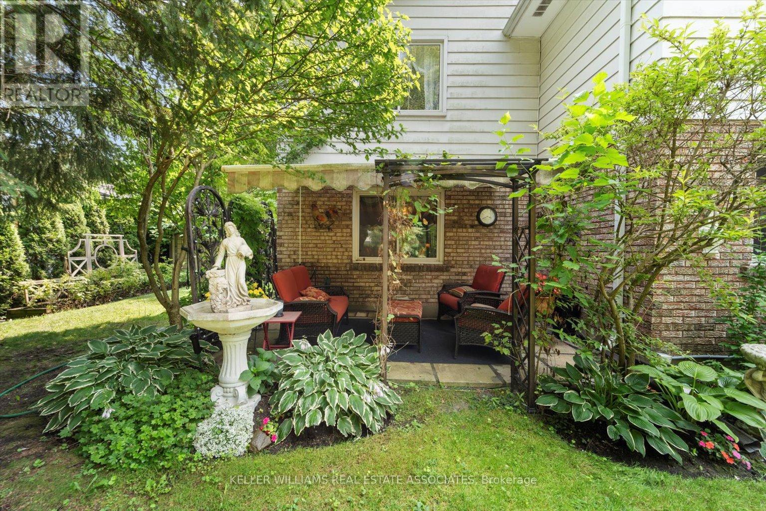 39 Maplewood Road, Mississauga, Ontario  L5G 2M7 - Photo 38 - W12074225