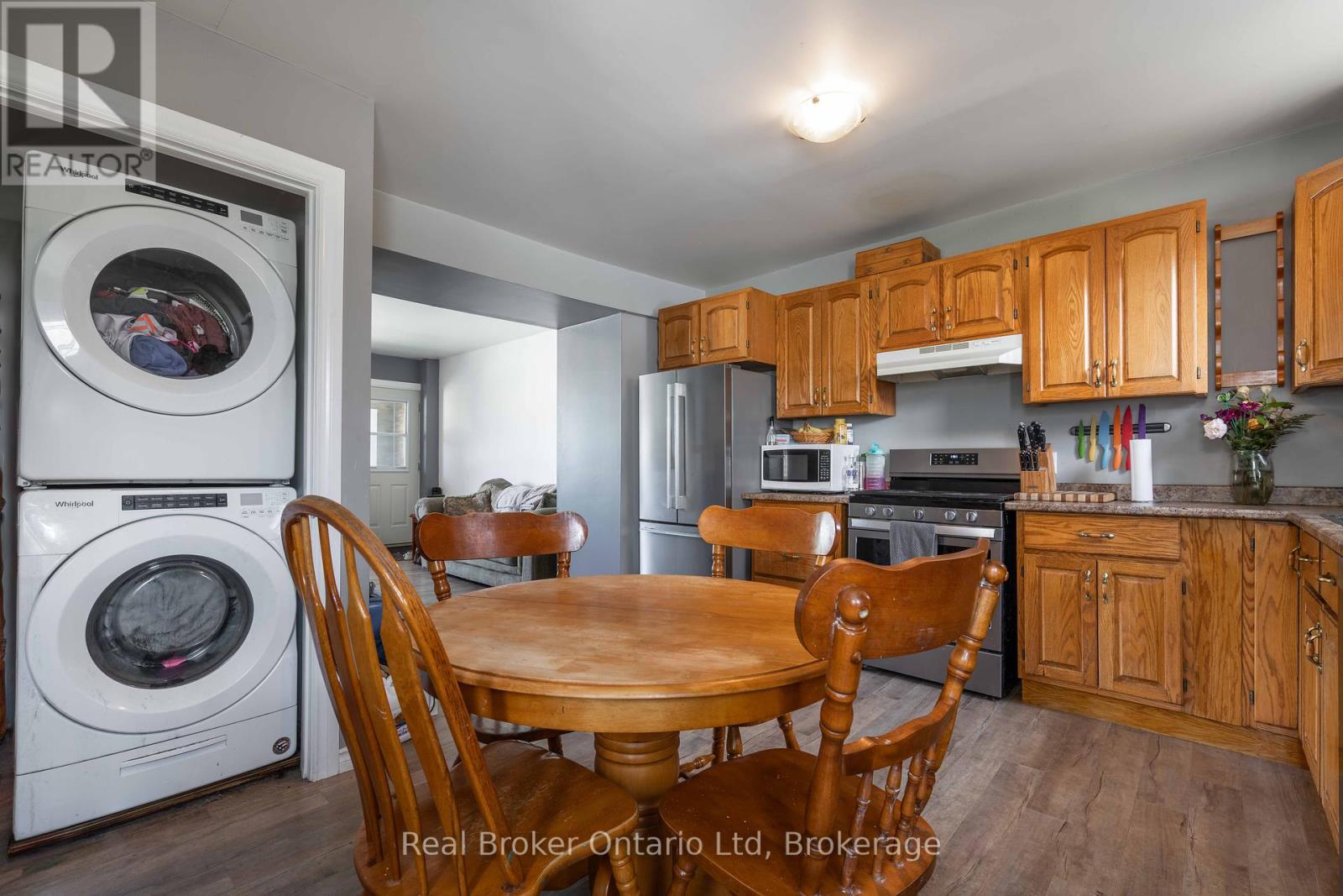 293 11th Street E, Owen Sound, Ontario  N4K 1T8 - Photo 7 - X12119098