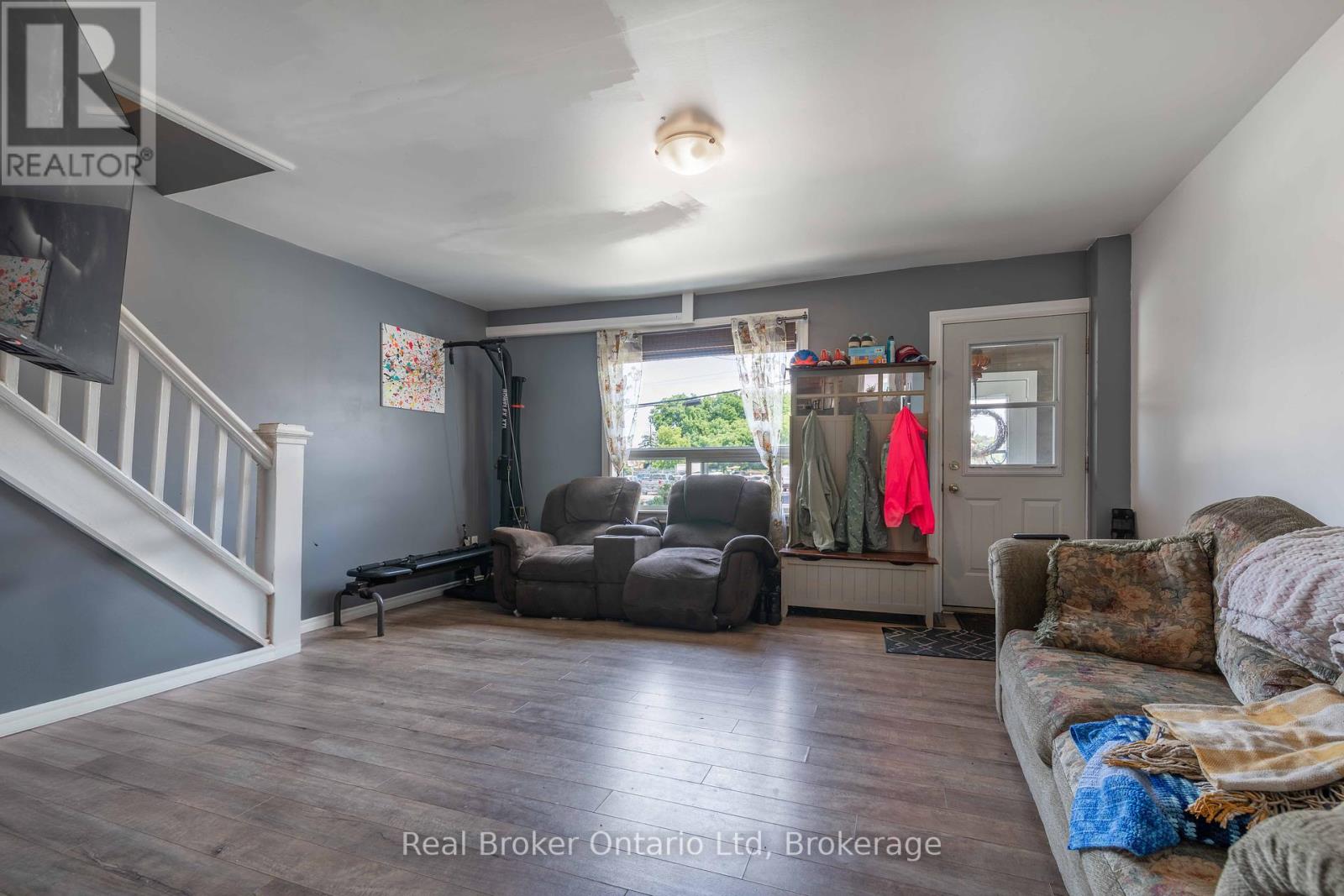 293 11th Street E, Owen Sound, Ontario  N4K 1T8 - Photo 8 - X12119098