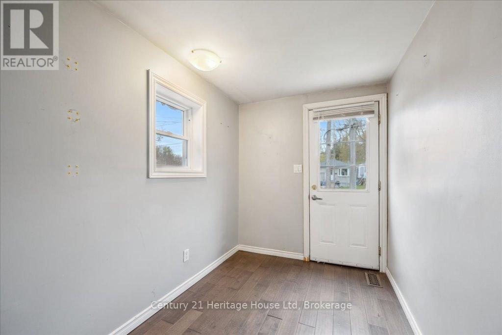 Property at 43 STEVENSON STREET N image 5