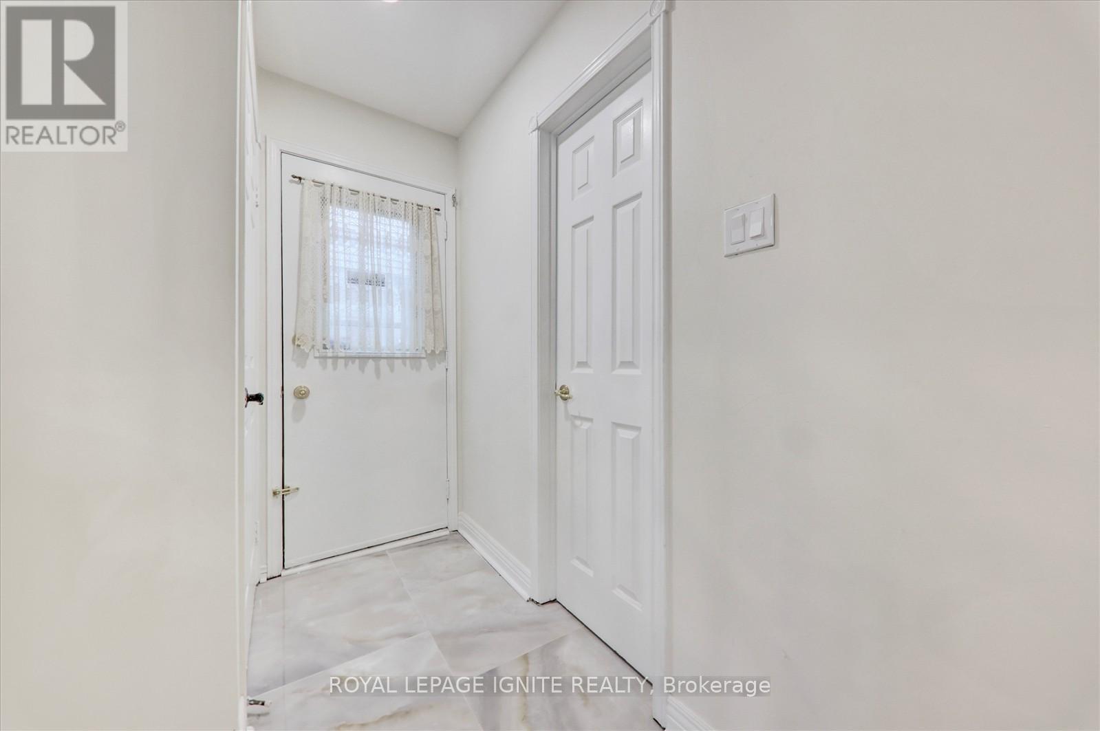 39 Maberley Crescent, Toronto, Ontario  M1C 3K7 - Photo 10 - E12061108