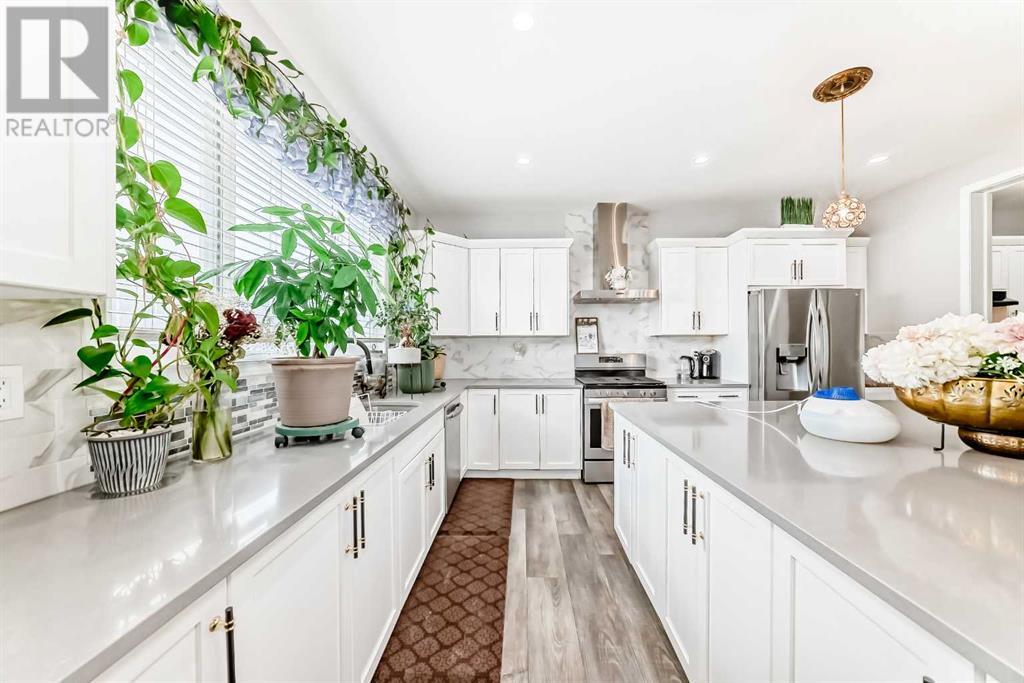 Property at 137 Cityside Way NE image 5
