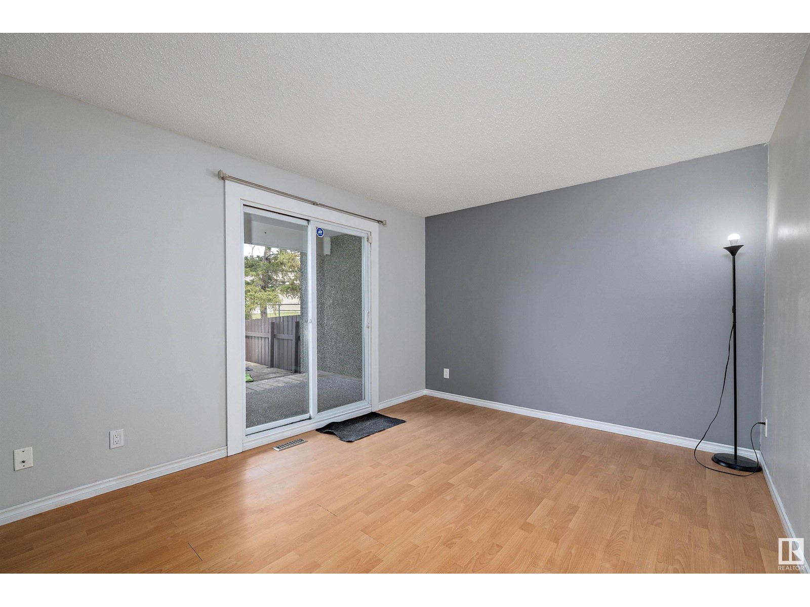 8011 27 Av Nw, Edmonton, Alberta  T6K 3C9 - Photo 26 - E4433966