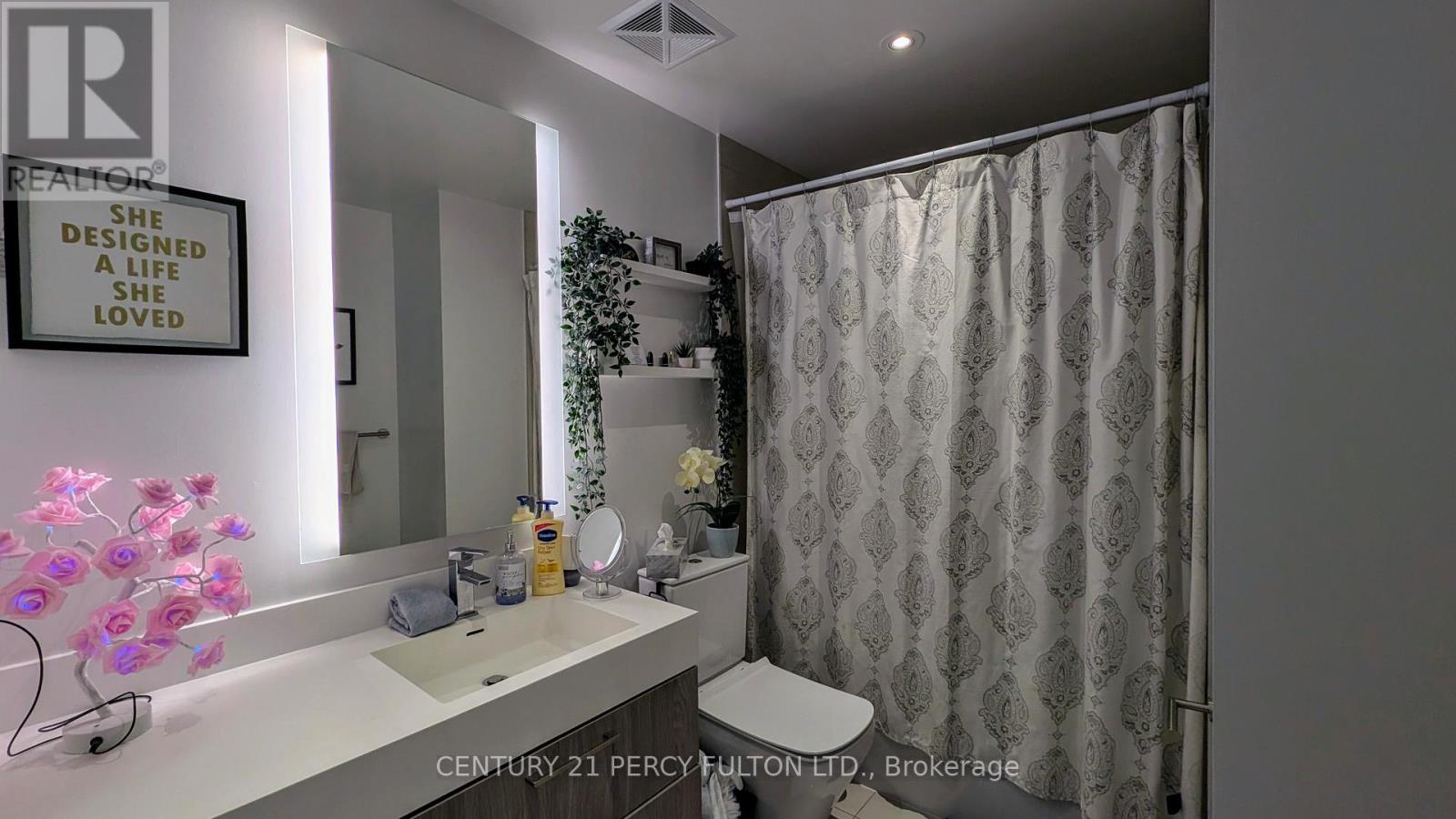 1610 - 1 Yorkville Avenue, Toronto (Annex), Ontario  M4W 1L1 - Photo 9 - C12119088
