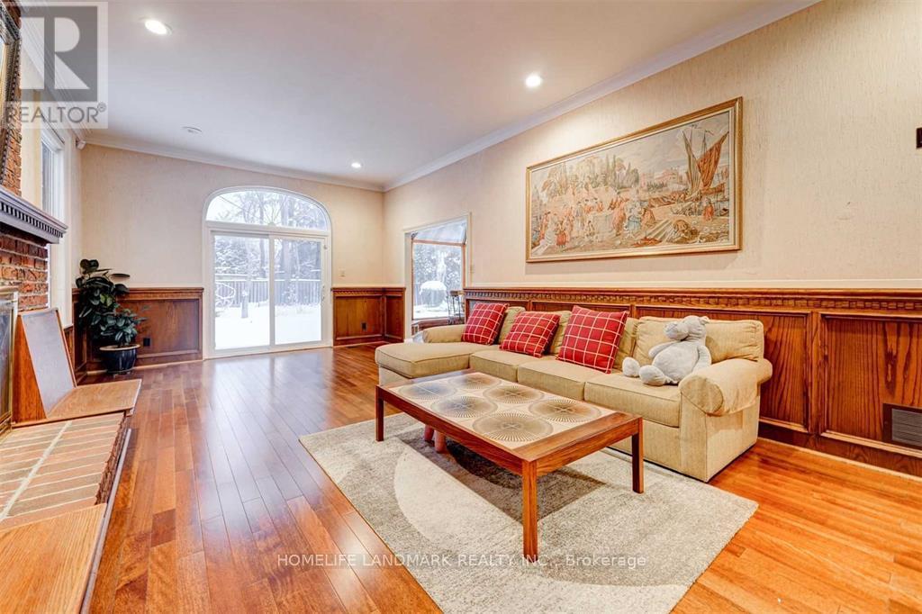 27 Junewood Crescent, Toronto, Ontario  M2L 2C3 - Photo 16 - C12119161