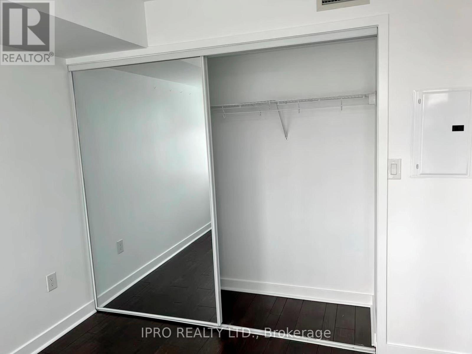 706 - 25 Telegram Mews, Toronto, Ontario  M5V 3Z1 - Photo 13 - C12119232