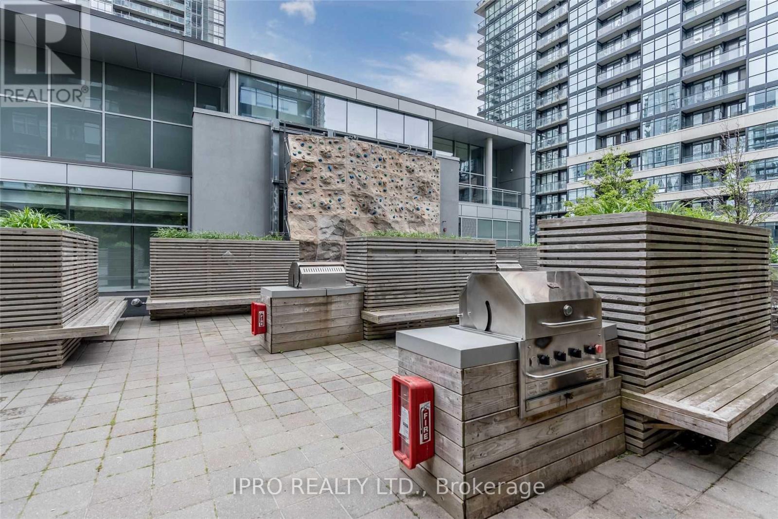 706 - 25 Telegram Mews, Toronto, Ontario  M5V 3Z1 - Photo 25 - C12119232