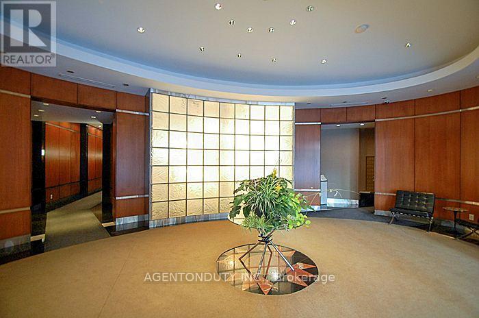 801 - 1121 Bay Street, Toronto, Ontario  M5S 3L9 - Photo 25 - C12119241