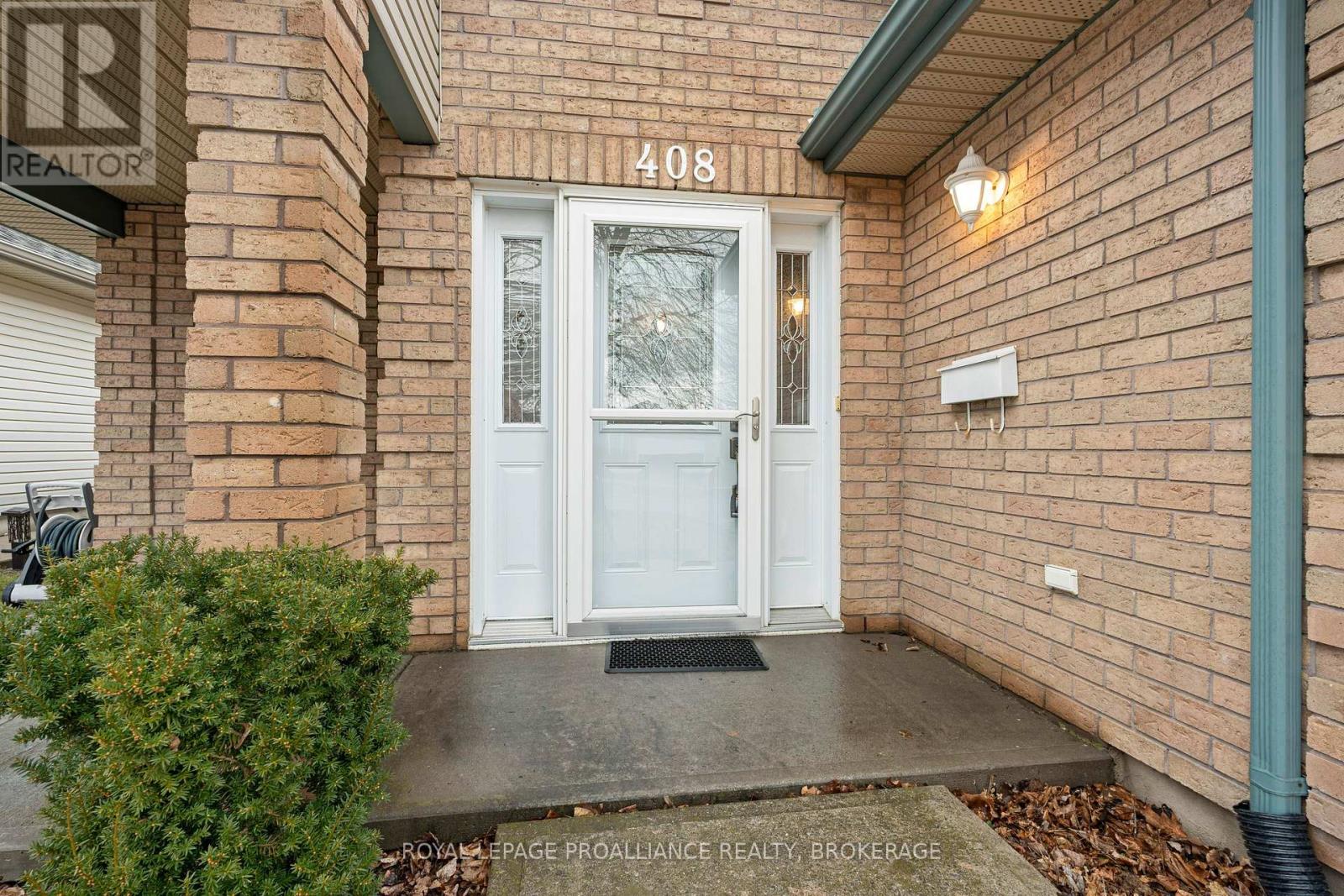 408 Dolshire Street, Kingston, Ontario  K7M 9B4 - Photo 3 - X12119327