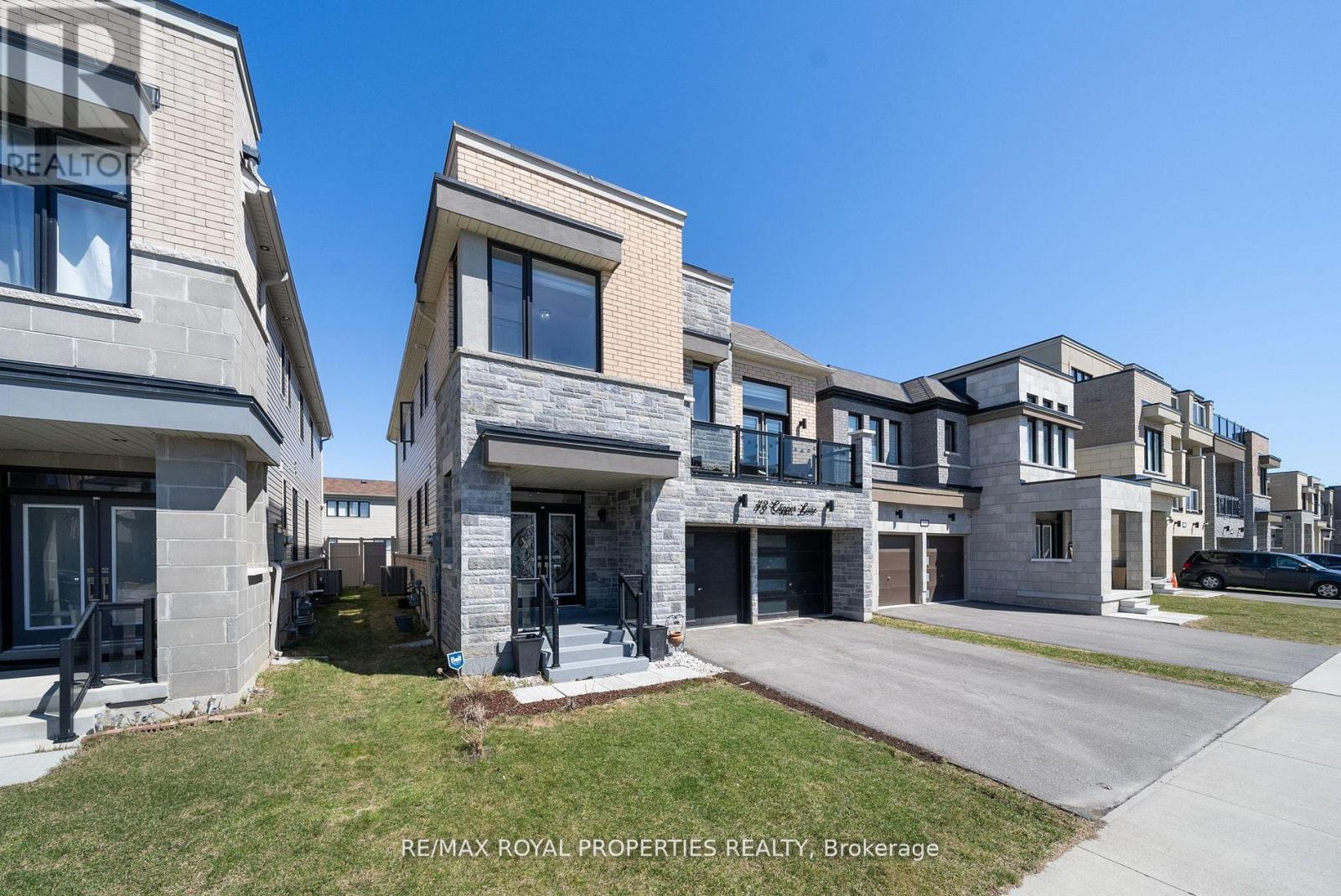 Property at 43 CLIPPER LANE image 3