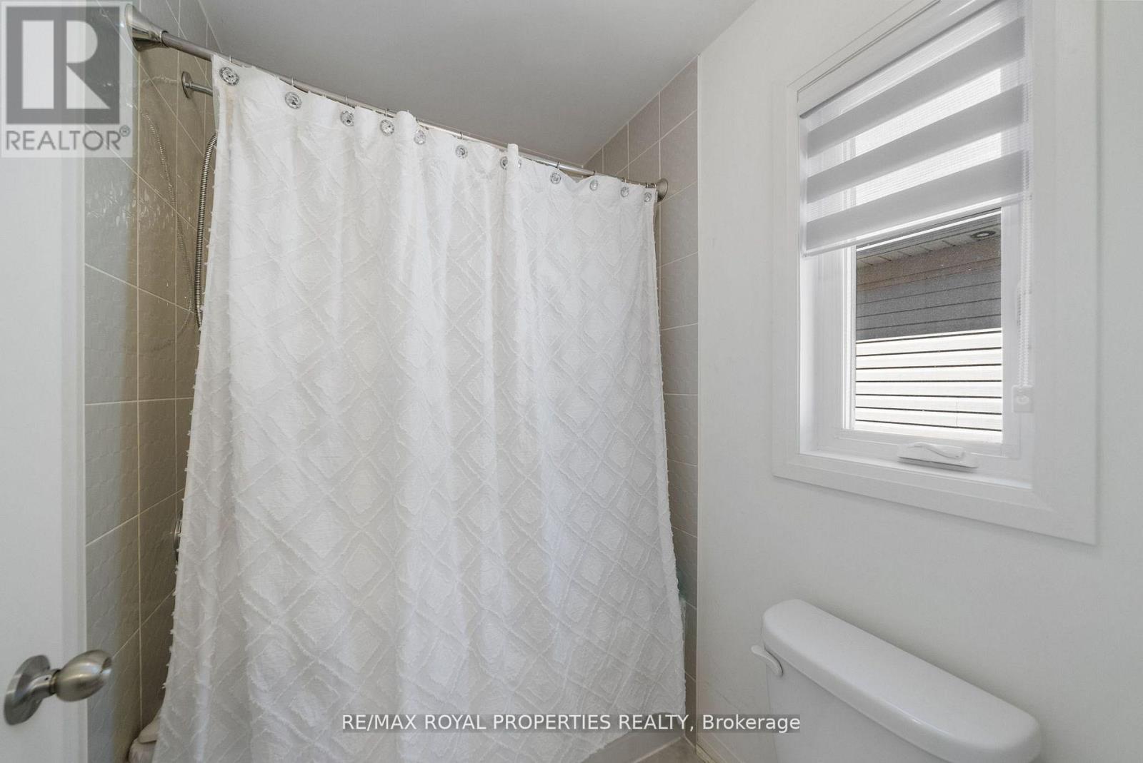 43 Clipper Lane, Clarington, Ontario  L1C 4B1 - Photo 41 - E12119186