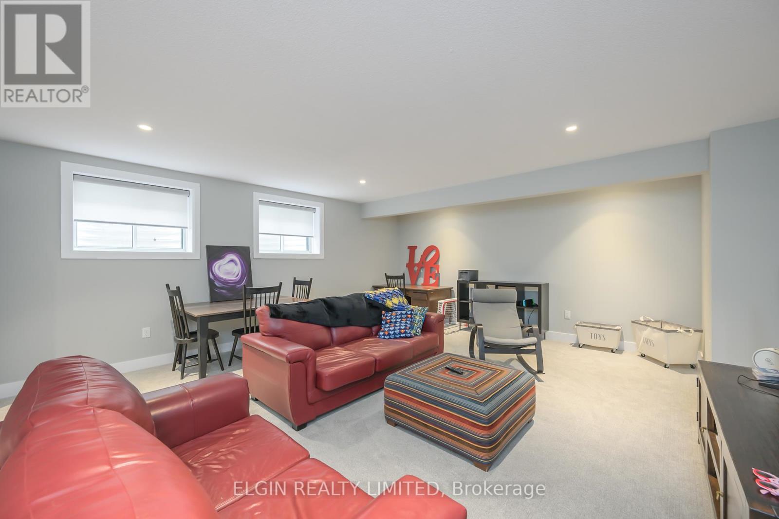 107 Optimist Drive, Southwold (Talbotville), Ontario  N5P 0G2 - Photo 38 - X12119351