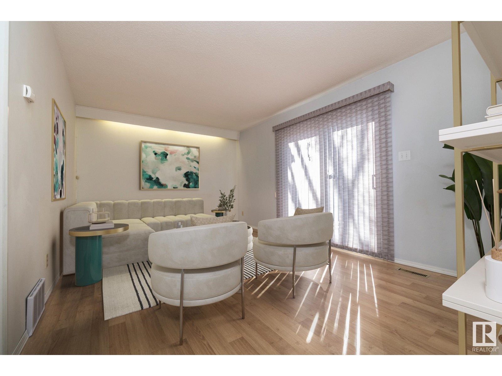 105 Woodstock Nw, Edmonton, Alberta  T5T 0H6 - Photo 4 - E4433970