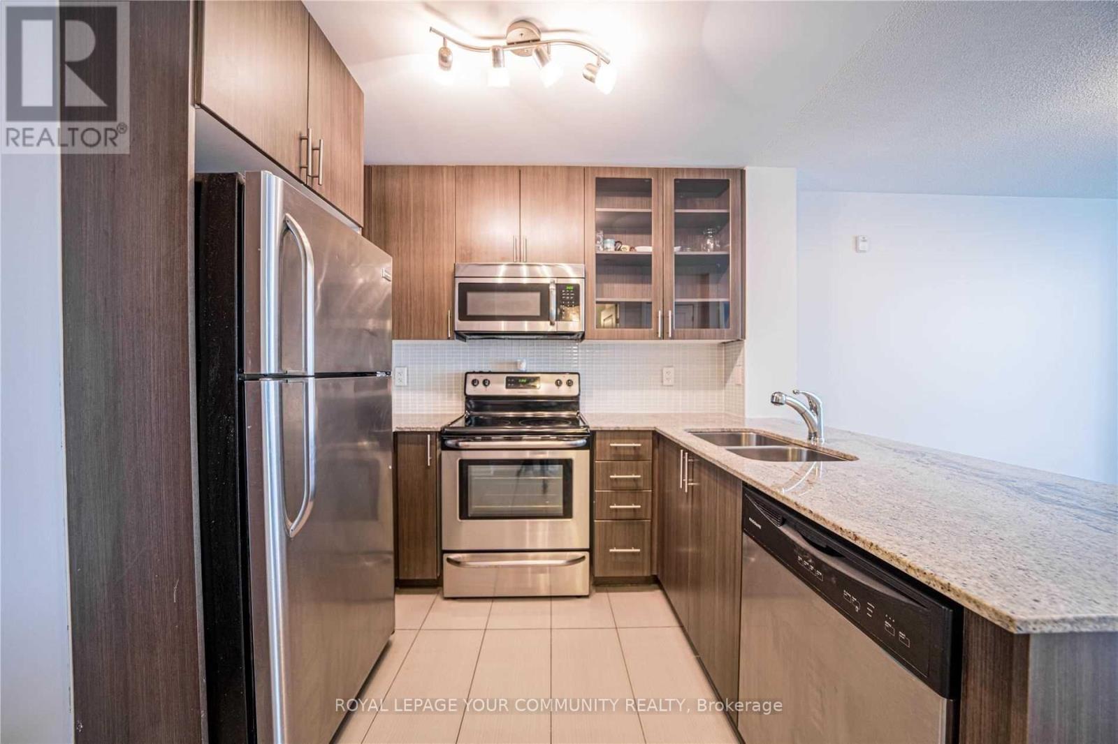 0114 - 75 Norman Bethune Avenue, Richmond Hill (Beaver Creek Business Park), Ontario  L4B 0B6 - Photo 15 - N12119049