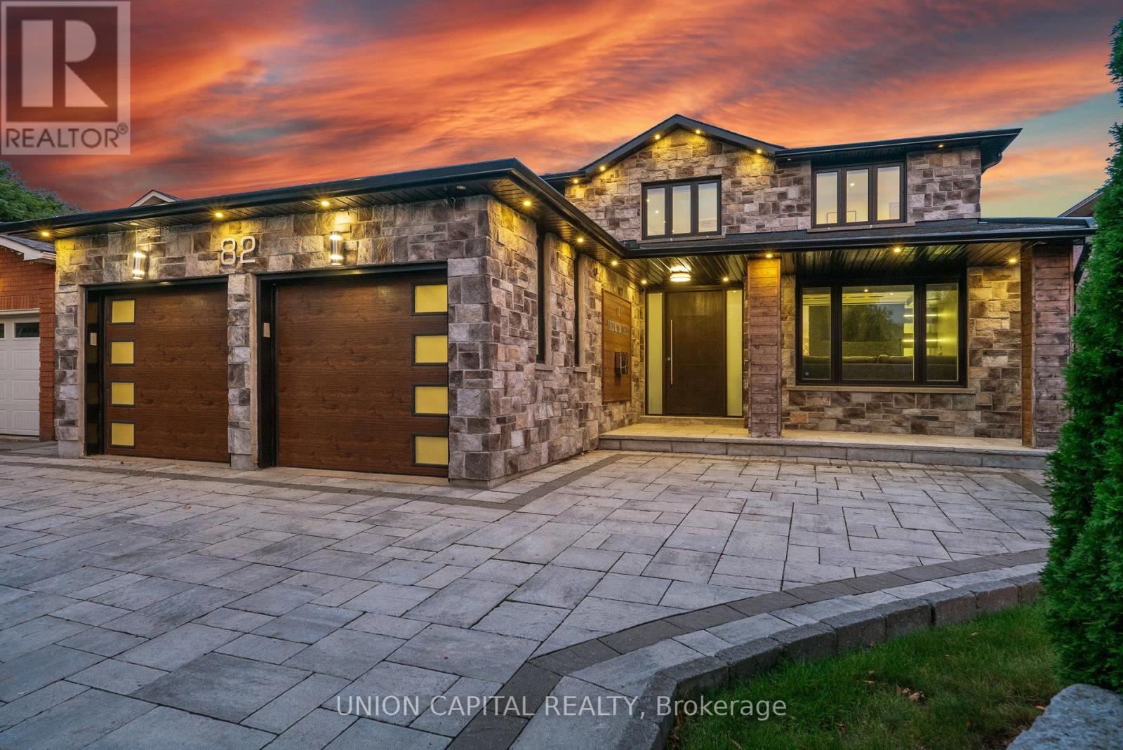 82 QUEENSTON CRESCENT, Vaughan, Ontario