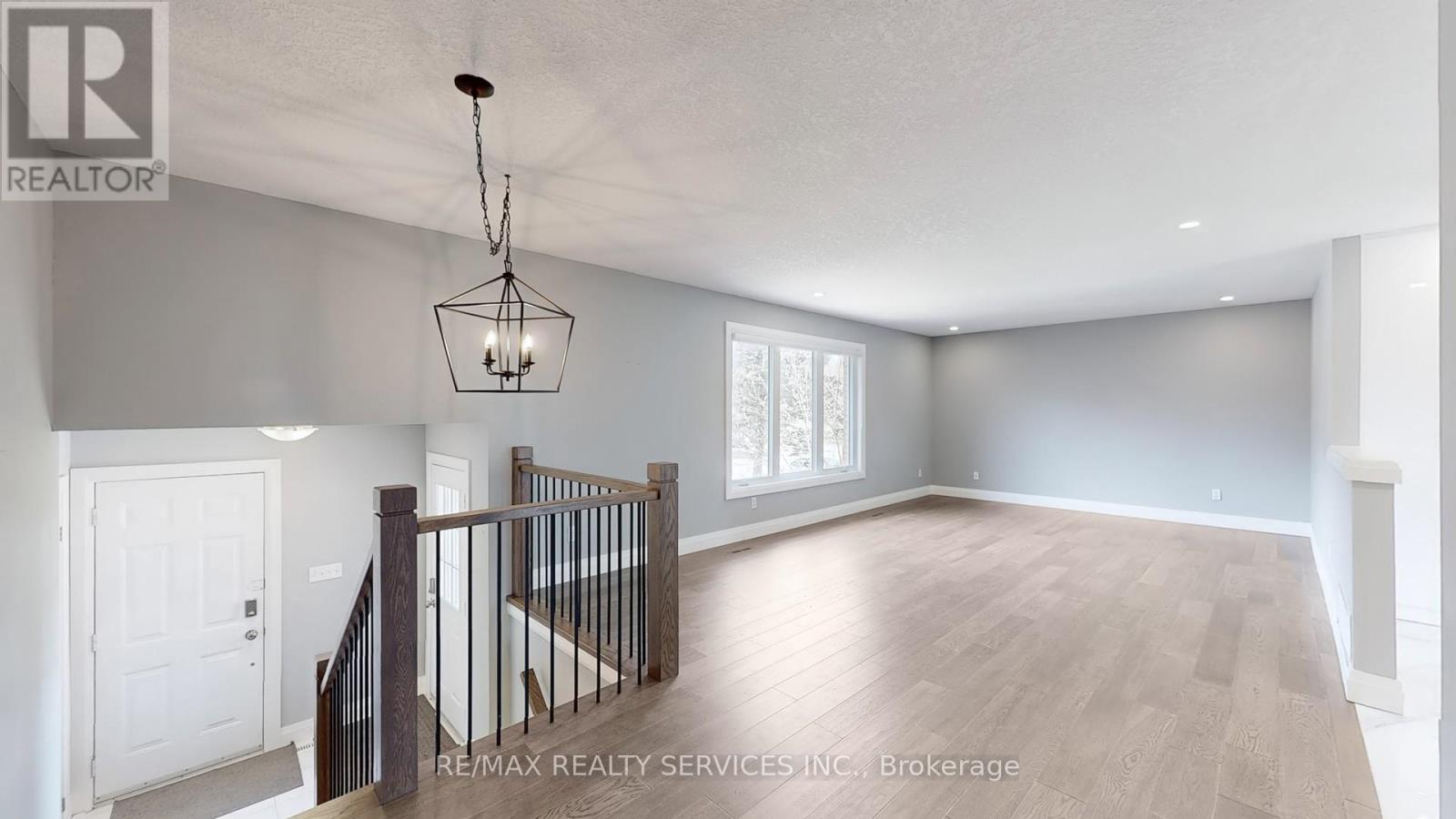 35 Innisbrook Drive, Wasaga Beach, Ontario  L9Z 1G2 - Photo 25 - S12119059