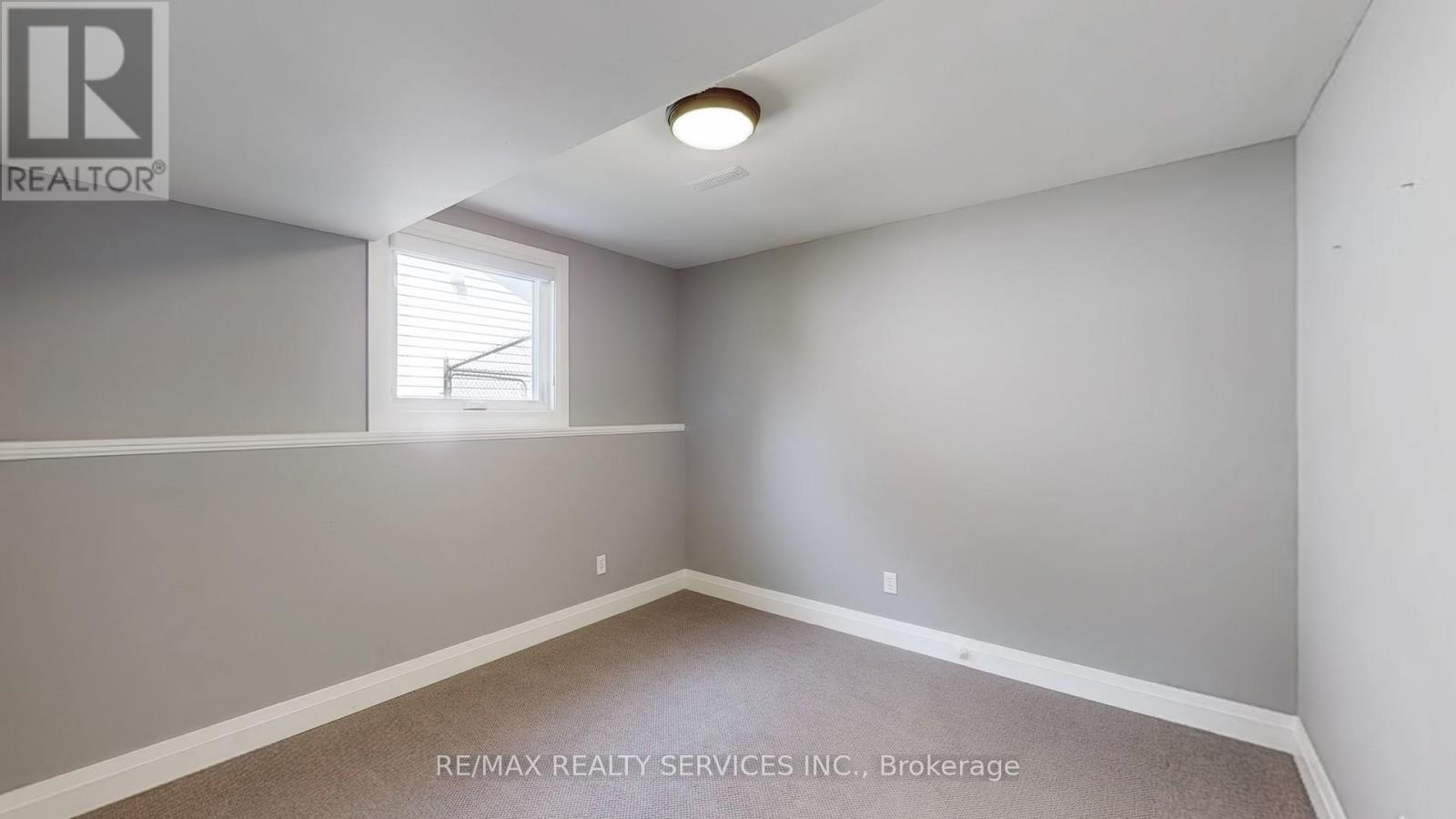 35 Innisbrook Drive, Wasaga Beach, Ontario  L9Z 1G2 - Photo 32 - S12119059