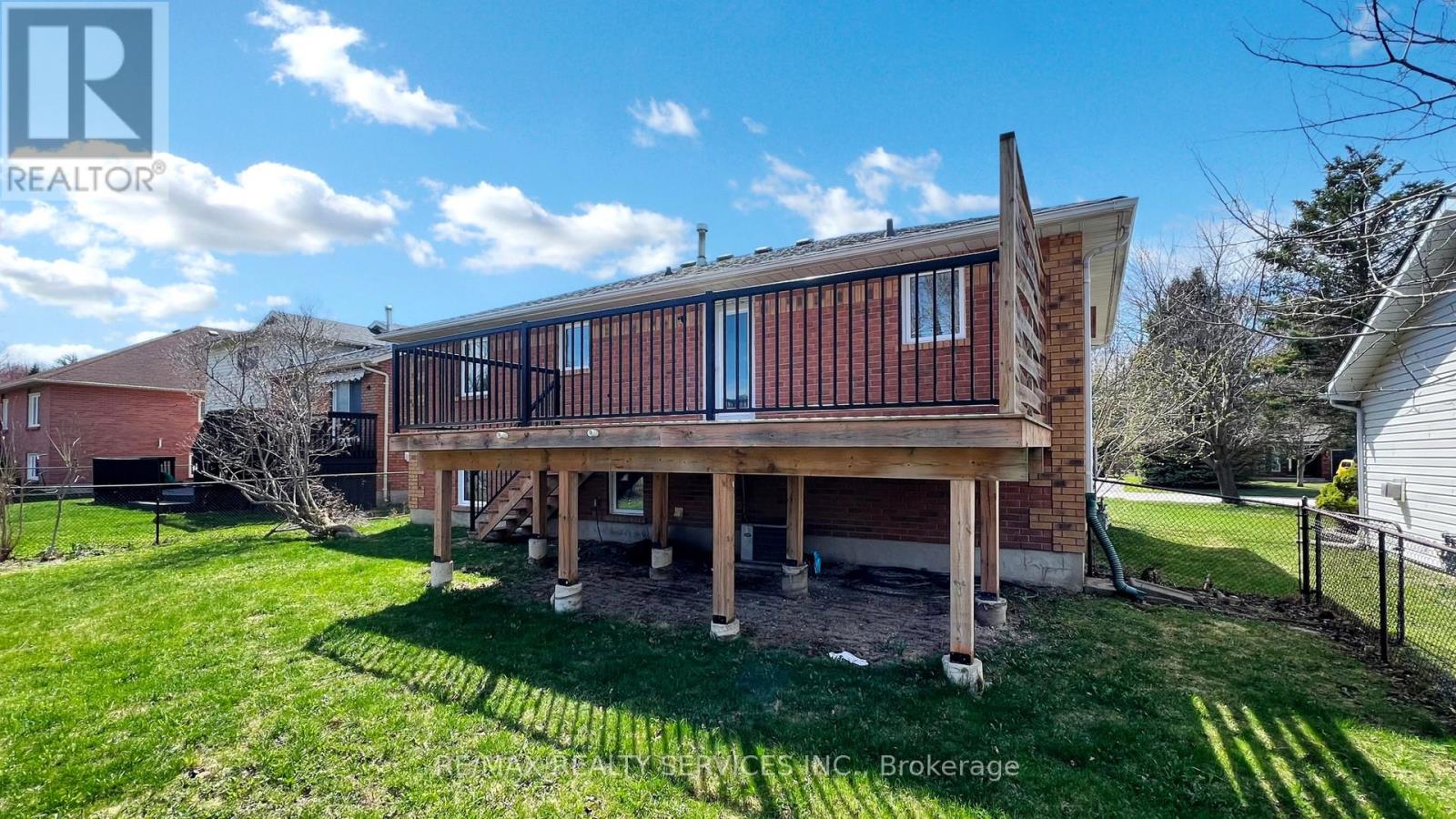 35 Innisbrook Drive, Wasaga Beach, Ontario  L9Z 1G2 - Photo 43 - S12119059