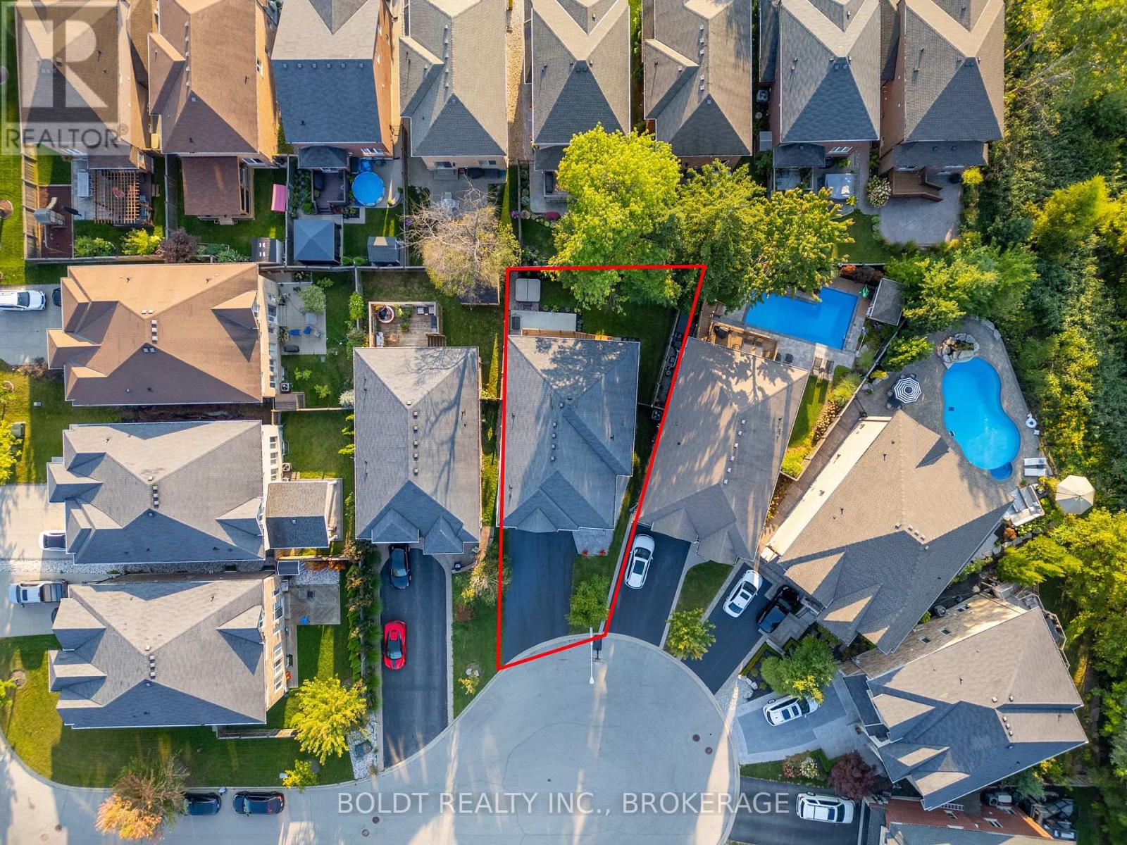 47 Lorupe Court, Hamilton (Ancaster), Ontario  L9G 0C8 - Photo 49 - X12119362