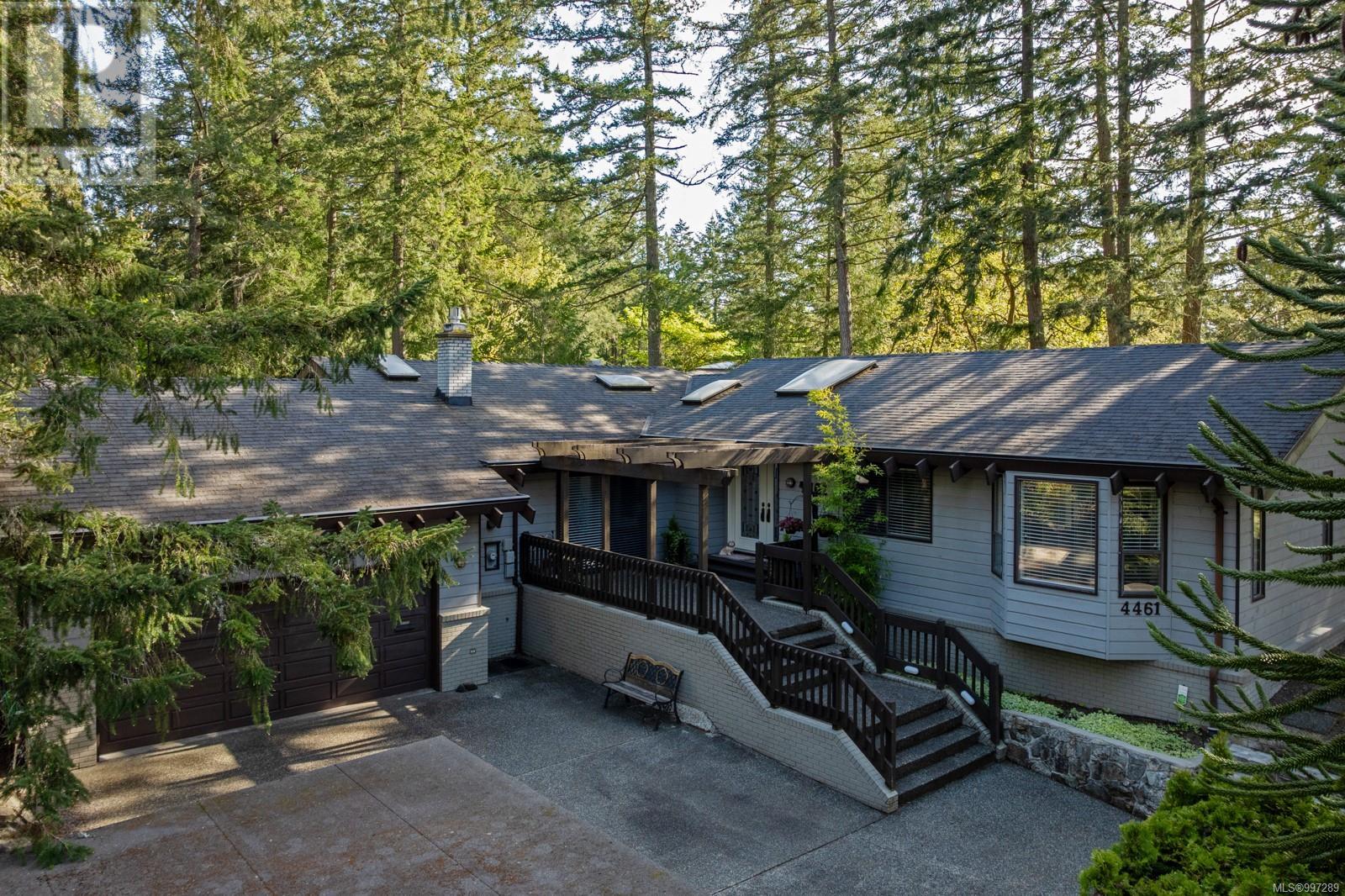 Property at 4461 Sunnywood Pl image 1