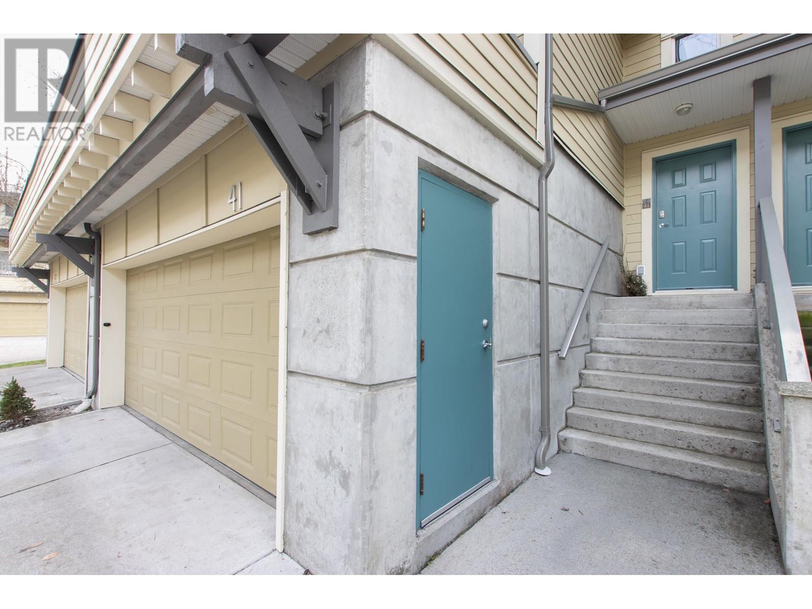 Property at 41 40632 GOVERNMENT ROAD image 3