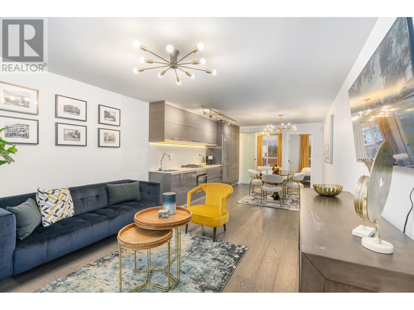 608 189 KEEFER STREET, Vancouver, British Columbia