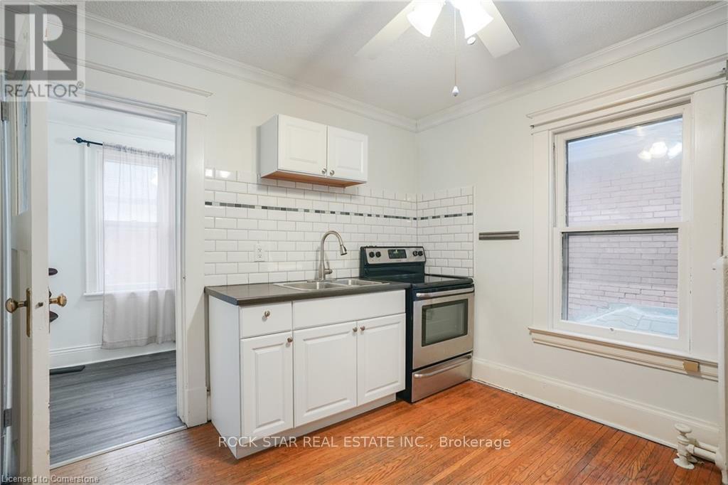 115 Balsam Avenue S, Hamilton, Ontario  L8M 3B1 - Photo 17 - X12117365